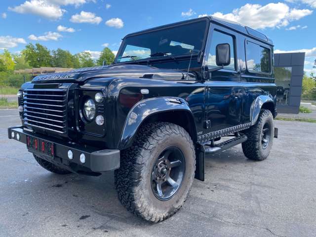 Imagine Land Rover Defender 90 Standheizung Kamera LED Recaro