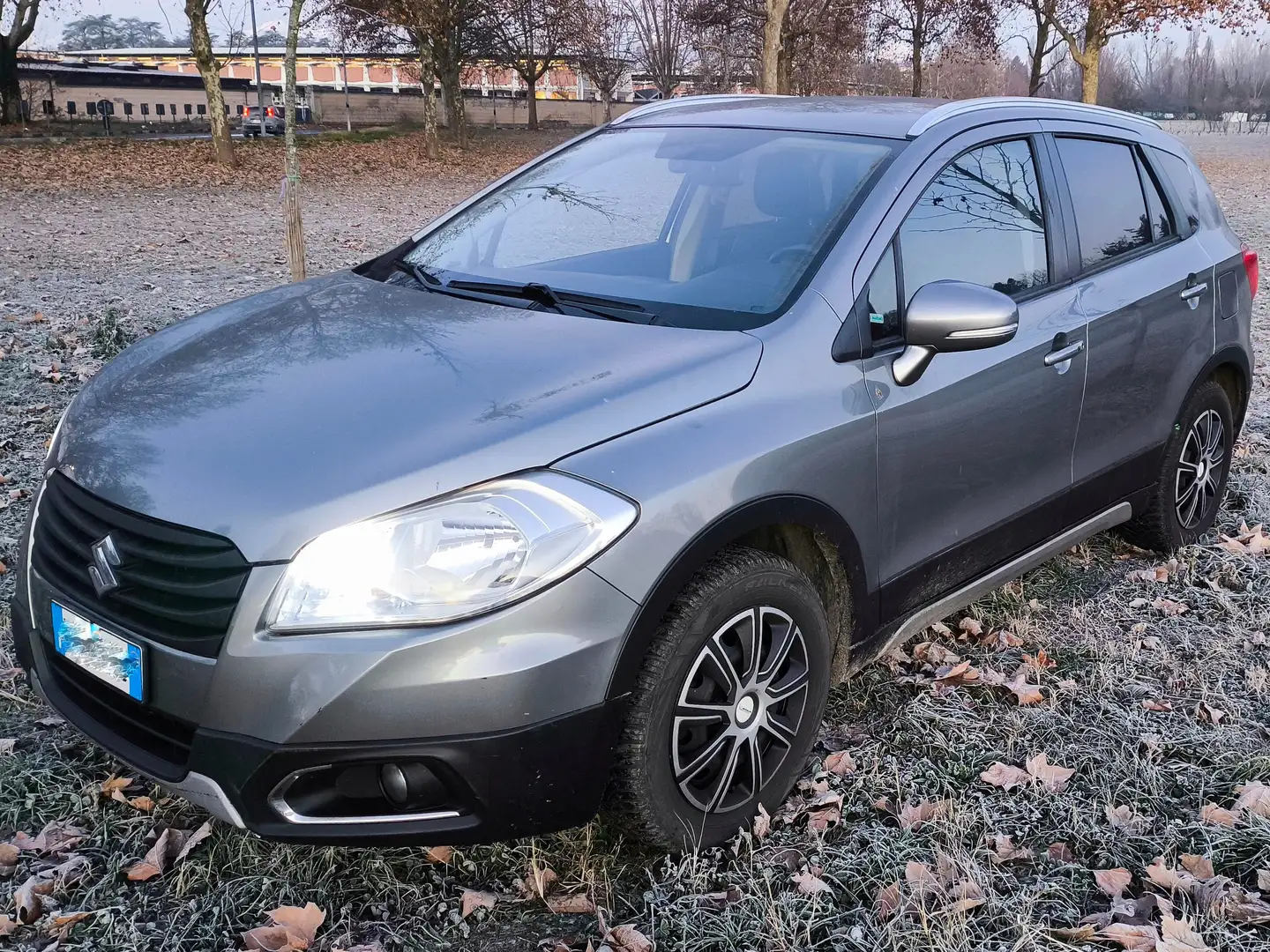 Suzuki SX4 S-Cross S-Cross I 2013 1.6 ddis Star View 4wd allgrip Grigio - 1