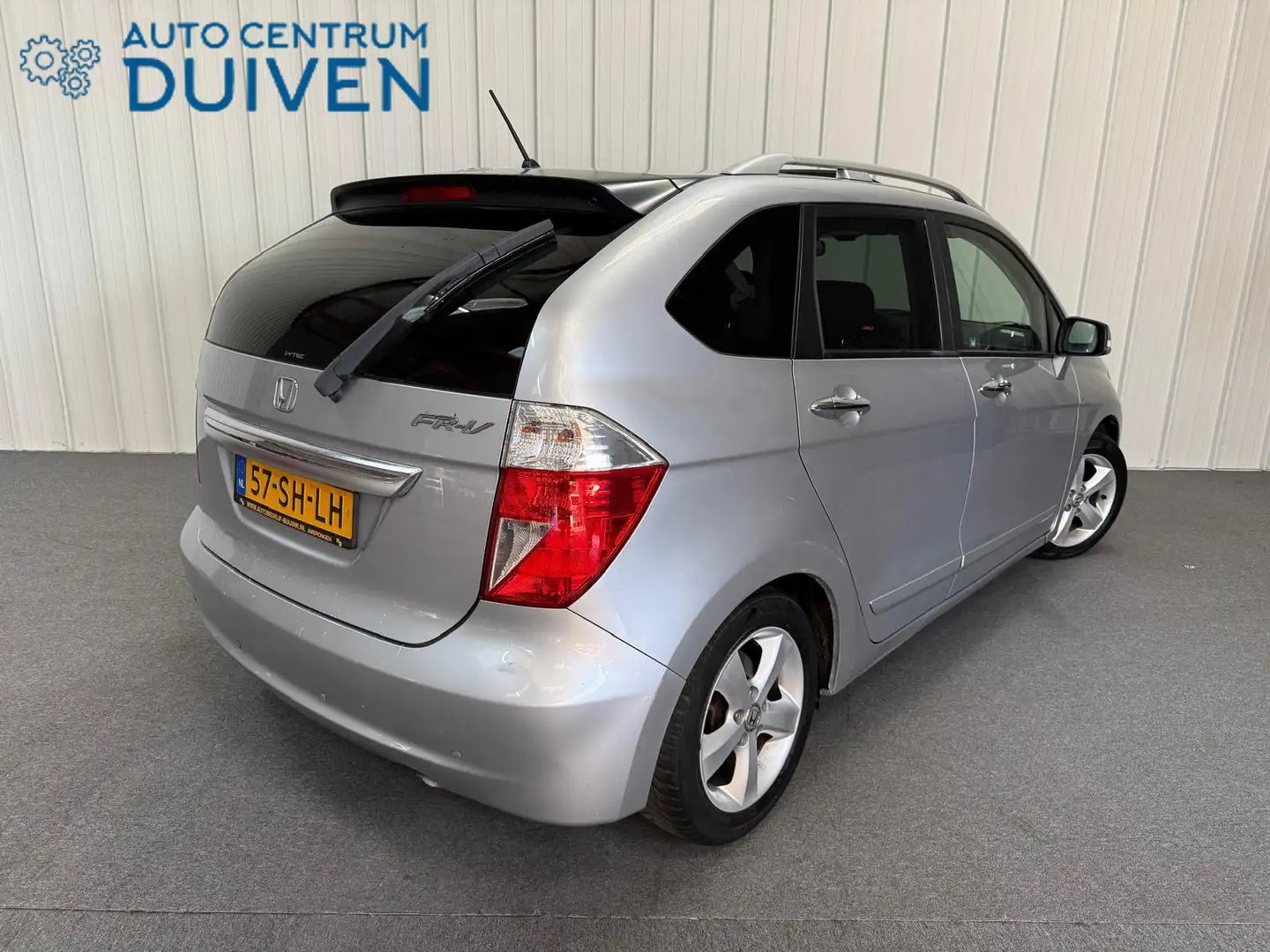 Honda FR-V 2.0i Executive | Nieuw APK | 6-persoons | Airco Grijs - 2