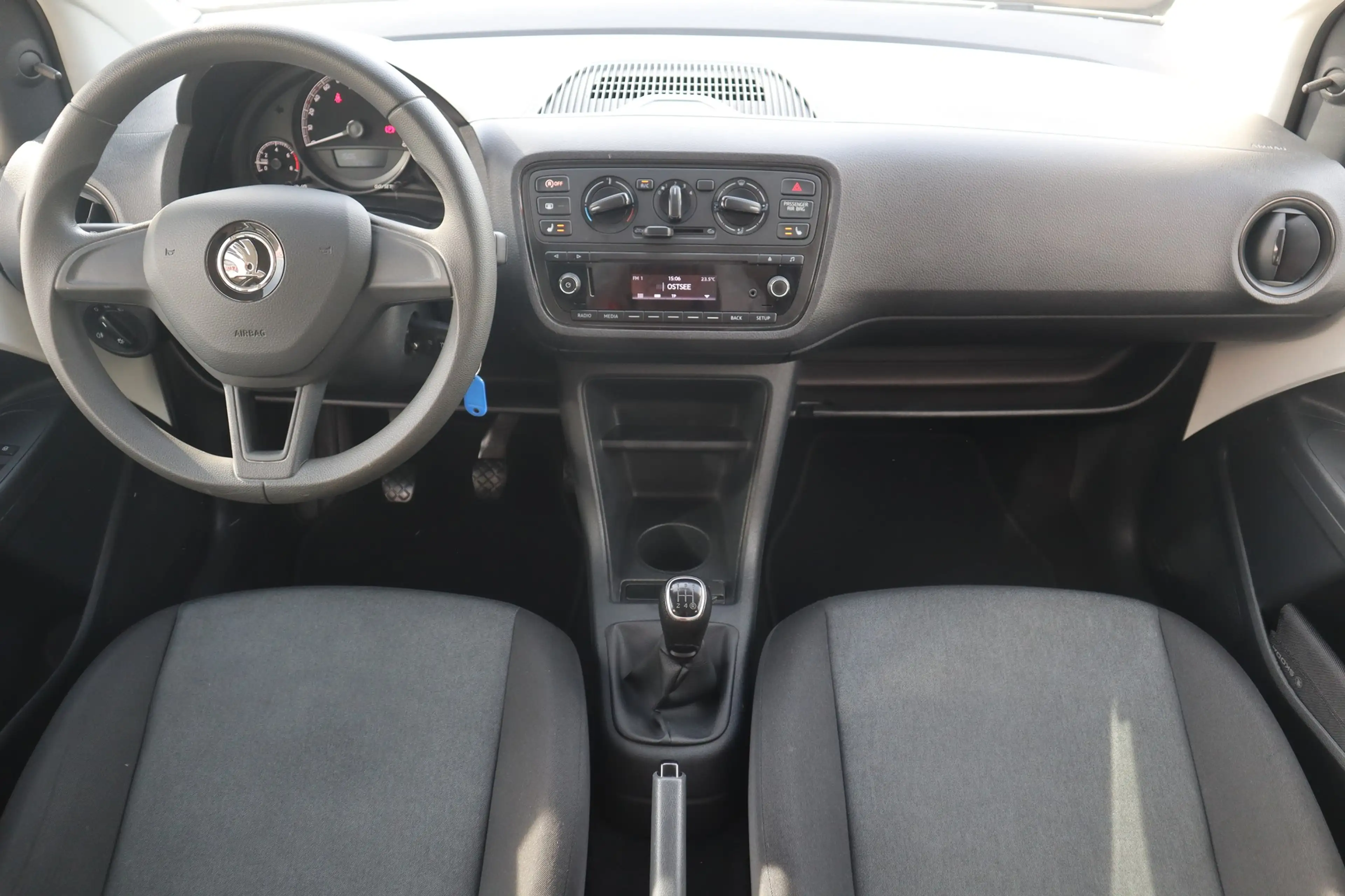 Skoda Citigo 1.0 MPI Active Sitzheizung Klima — photo 12