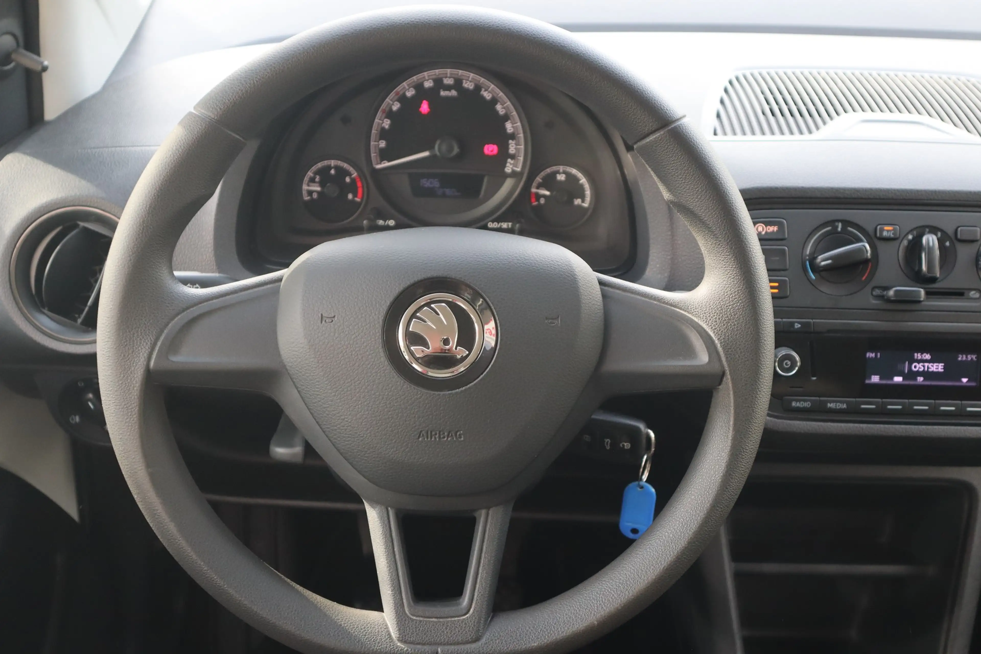 Skoda Citigo 1.0 MPI Active Sitzheizung Klima — photo 10