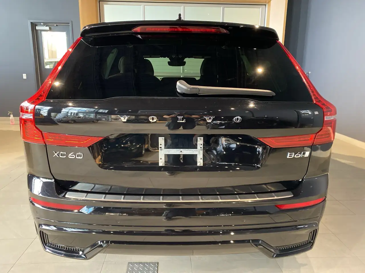 Volvo XC60 снимка Volvo XC60