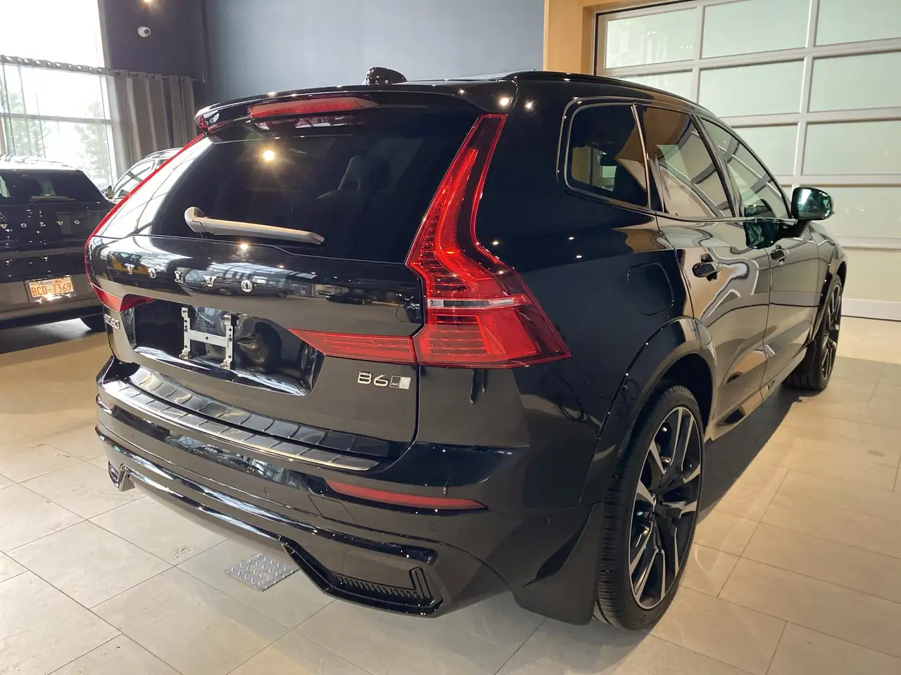 Volvo XC60 снимка Volvo XC60