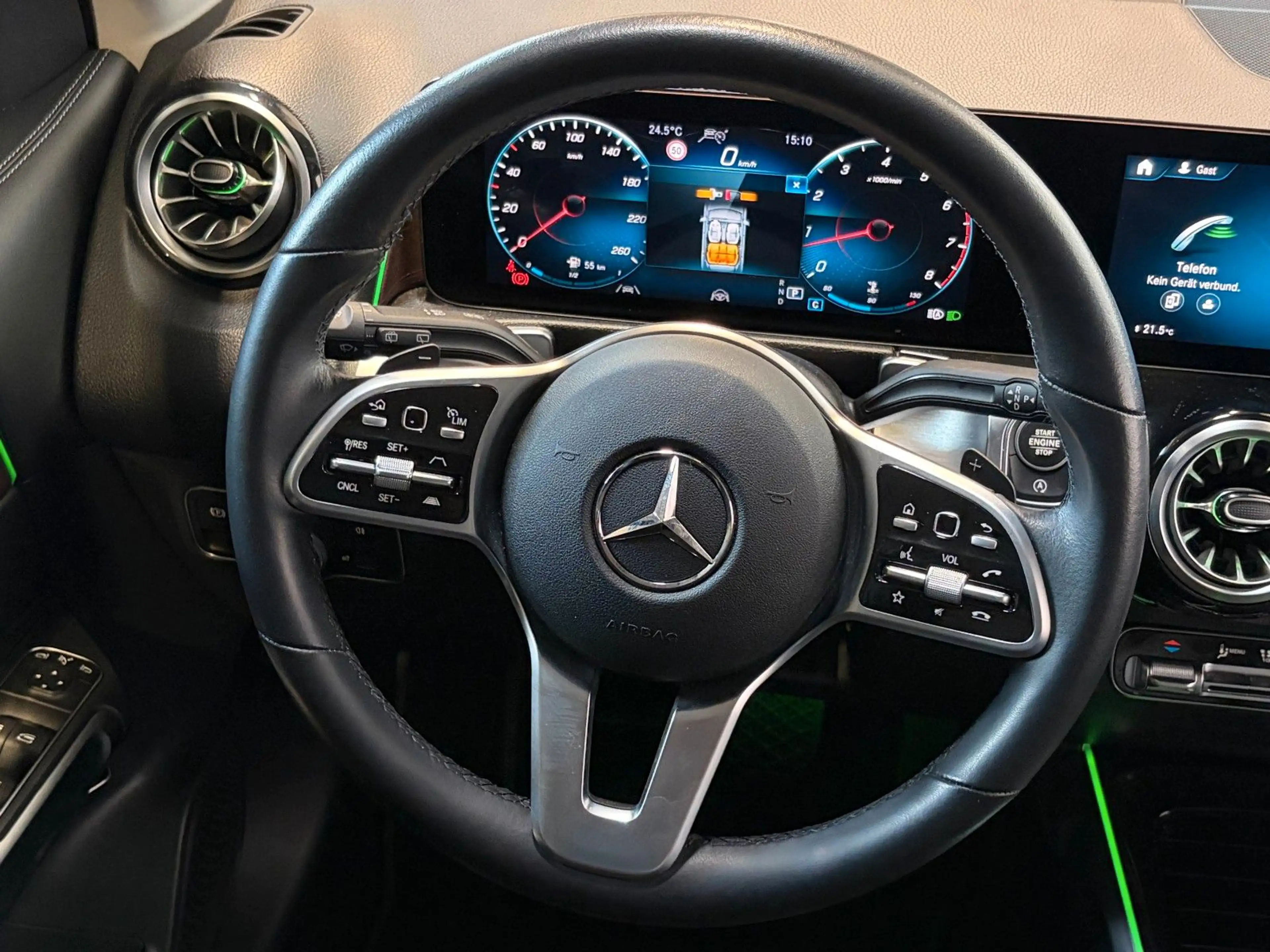 Mercedes-Benz GLB 250 4Matic 2.0 *360°, Anhängerkupplung* — photo 11