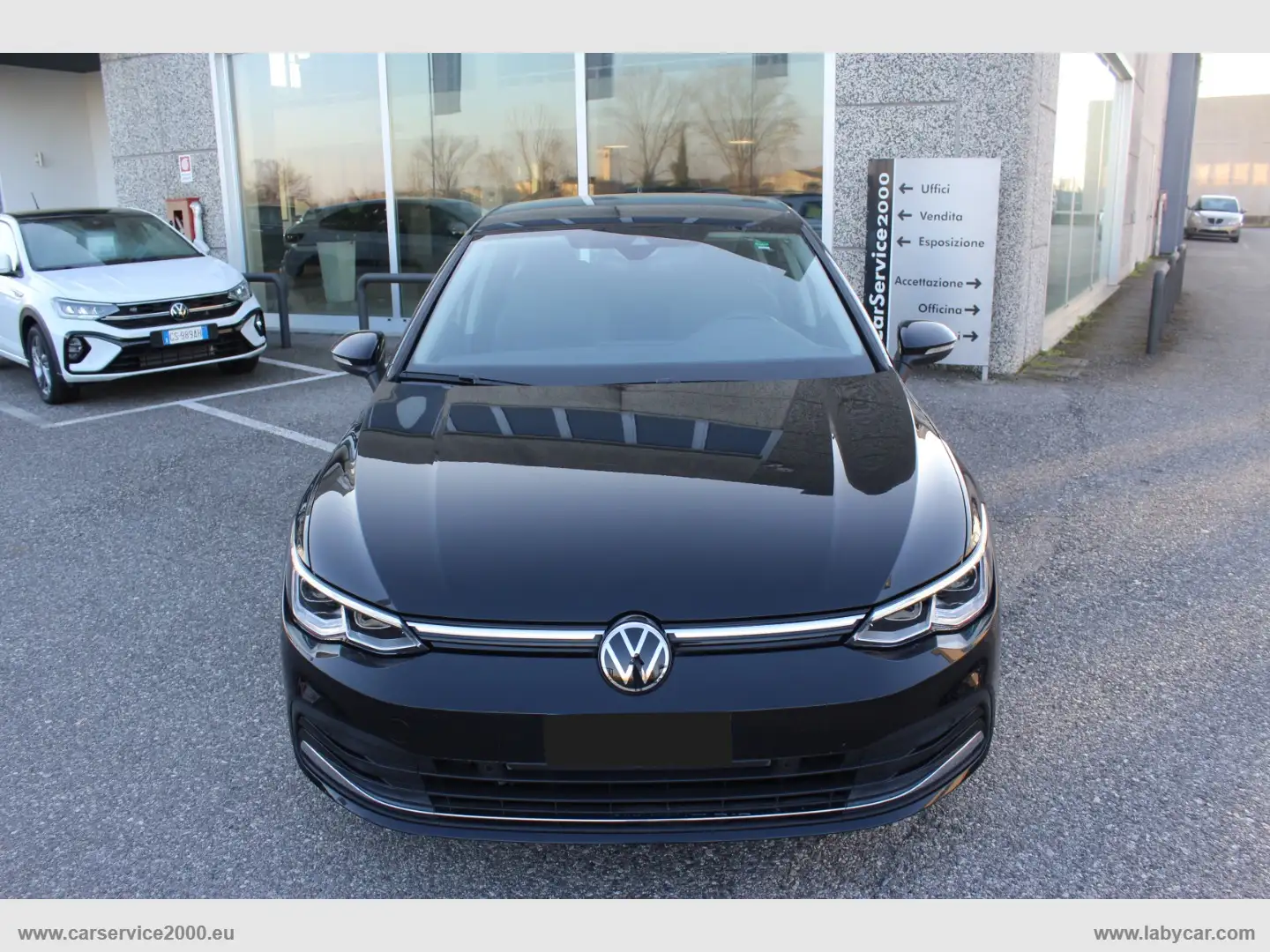 Volkswagen Golf 1.5 eTSI 130 CV EVO DSG Style Nero - 2