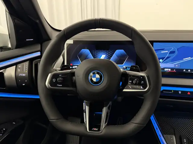 BMW X3 view 10