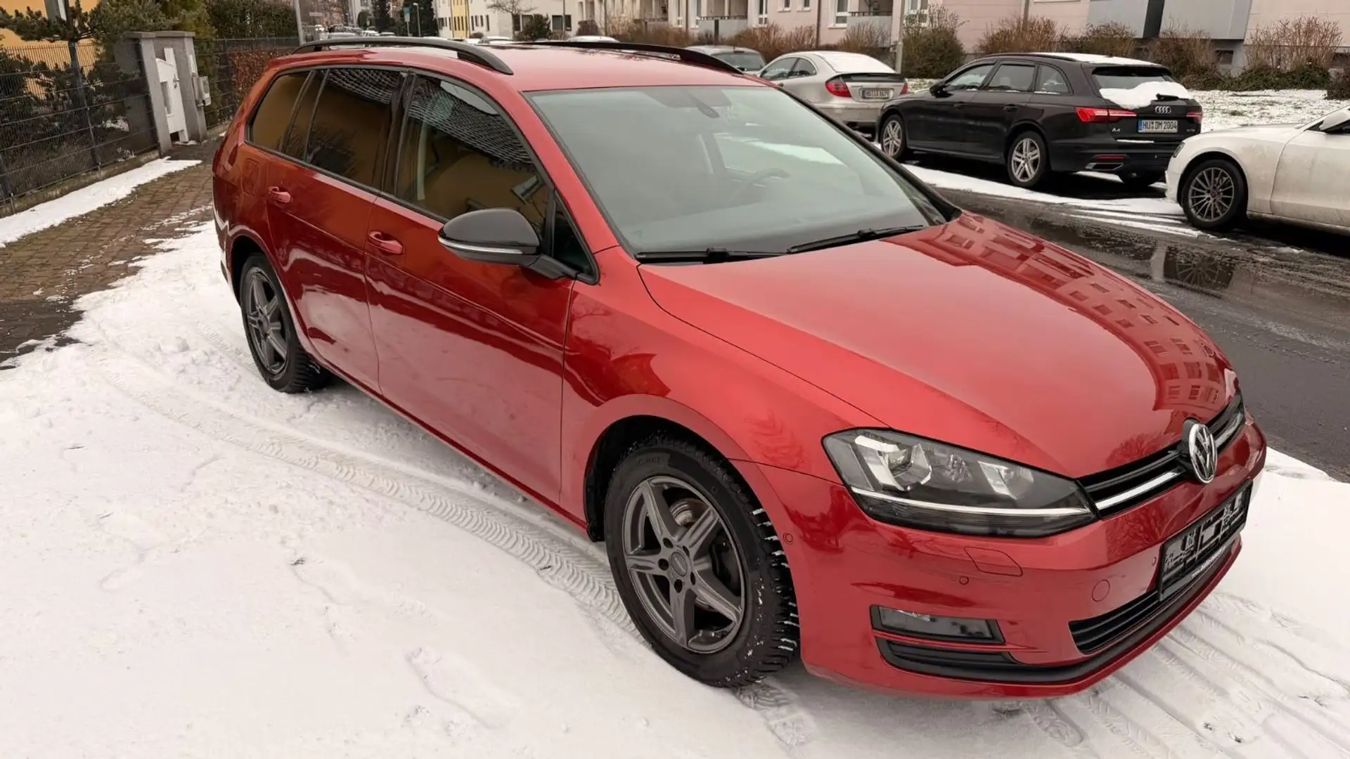 Volkswagen Golf VII Variant Comfortline BlueTDI DSG Rouge - 1