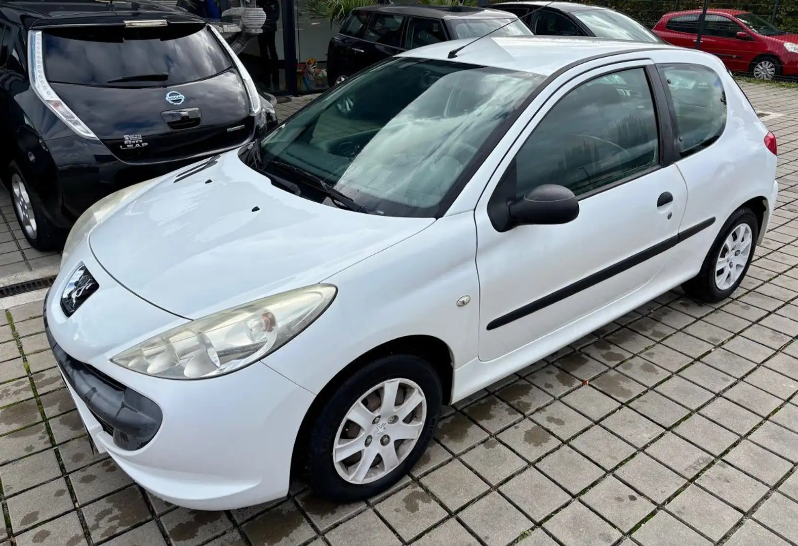 Peugeot 206 206%2B 1.1 Access 3p 60 CH URBAN Blanc - 2