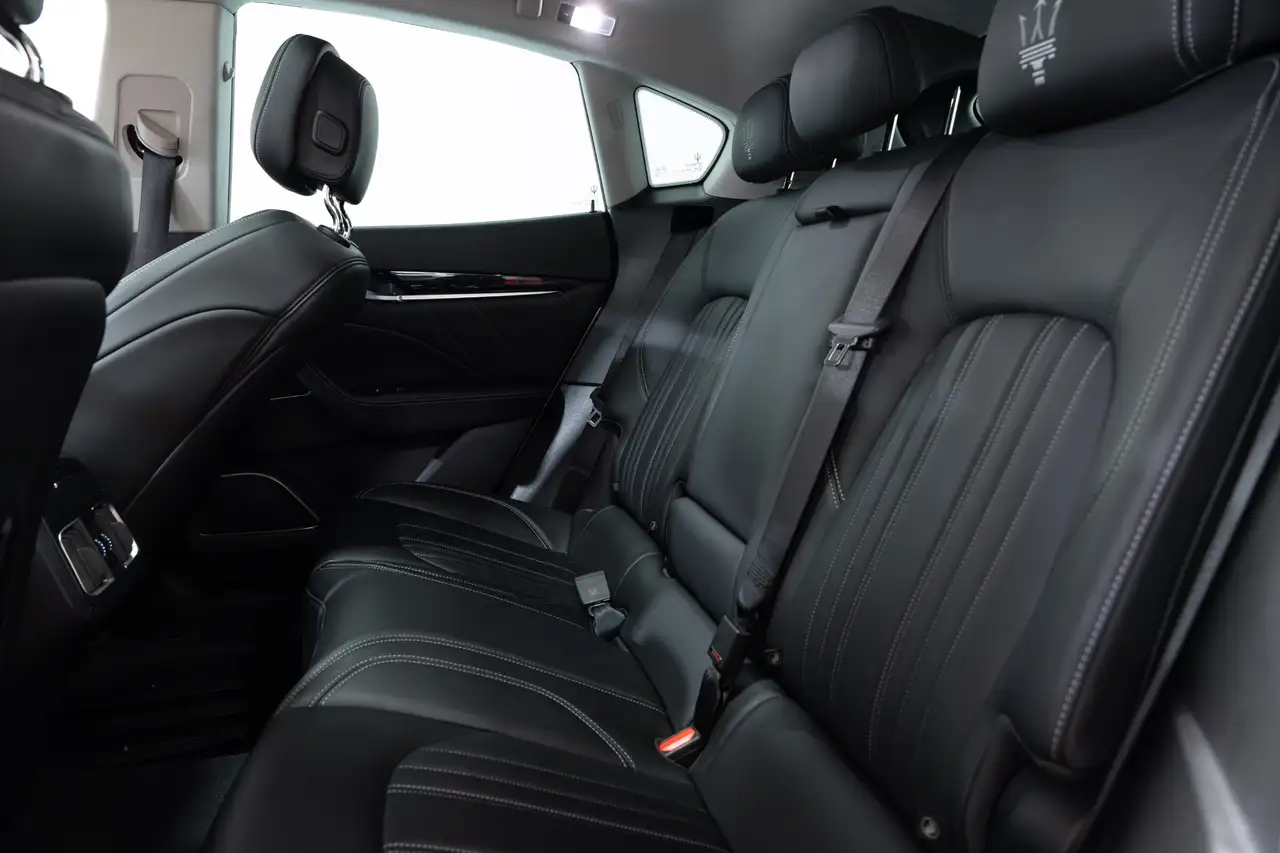 Maserati Levante снимка Maserati Levante