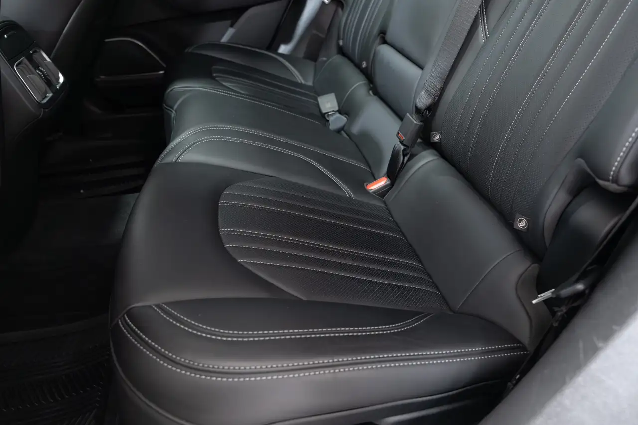 Maserati Levante снимка Maserati Levante