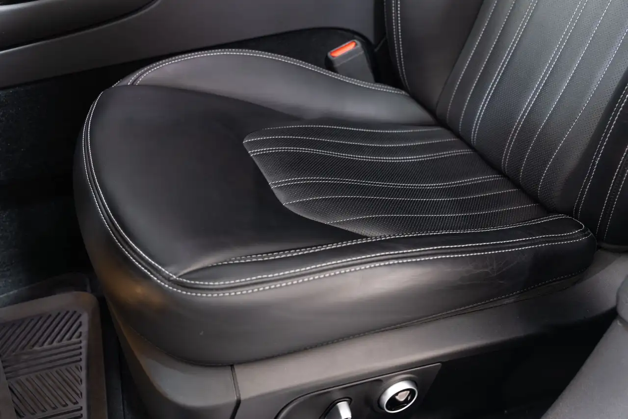 Maserati Levante снимка Maserati Levante