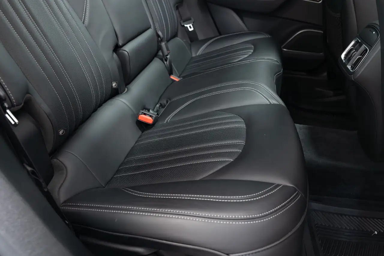 Maserati Levante снимка Maserati Levante