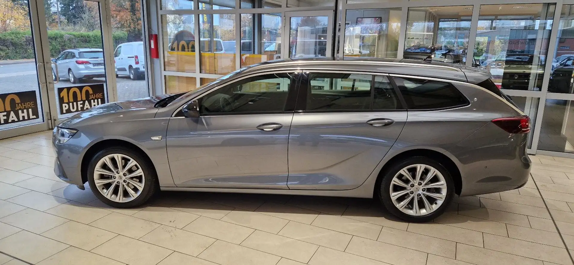 Opel Insignia tolle Ausstattung sehr gepflegt Grau - 2