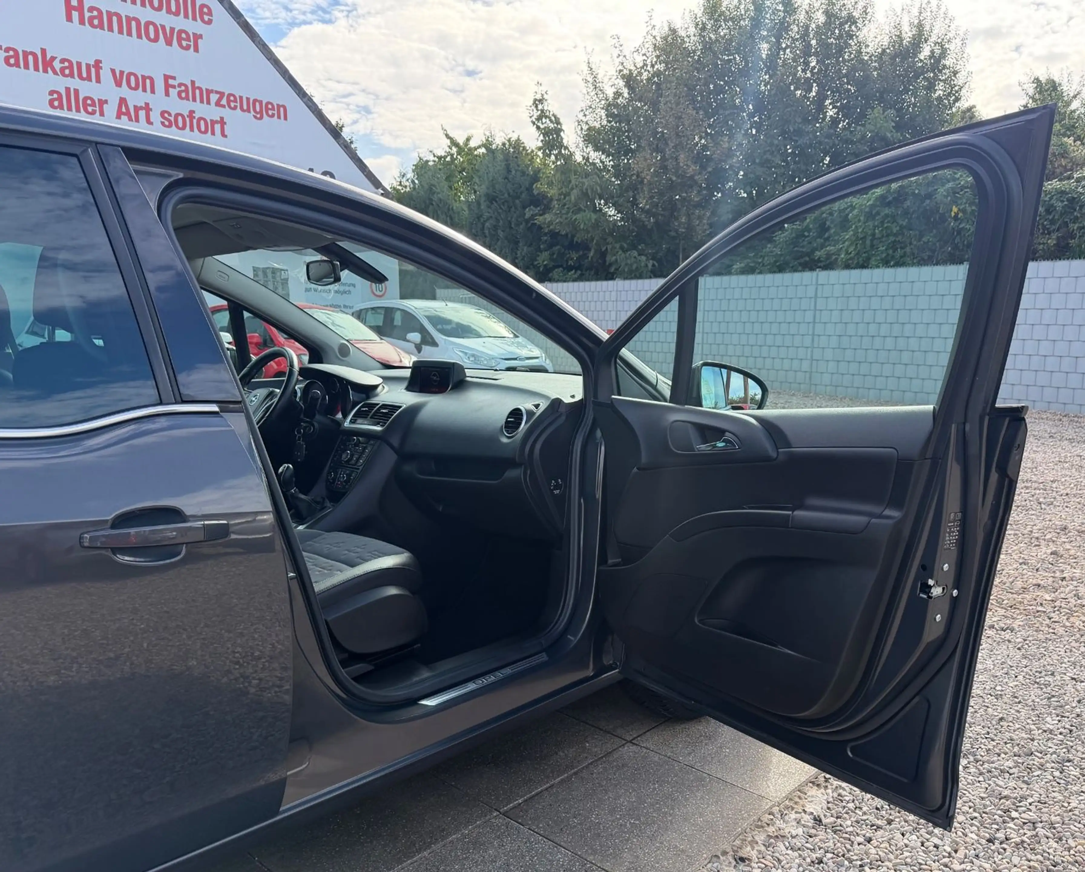 Opel Meriva 1,4 B Innovation HU Neu Inspektion neu — photo 11