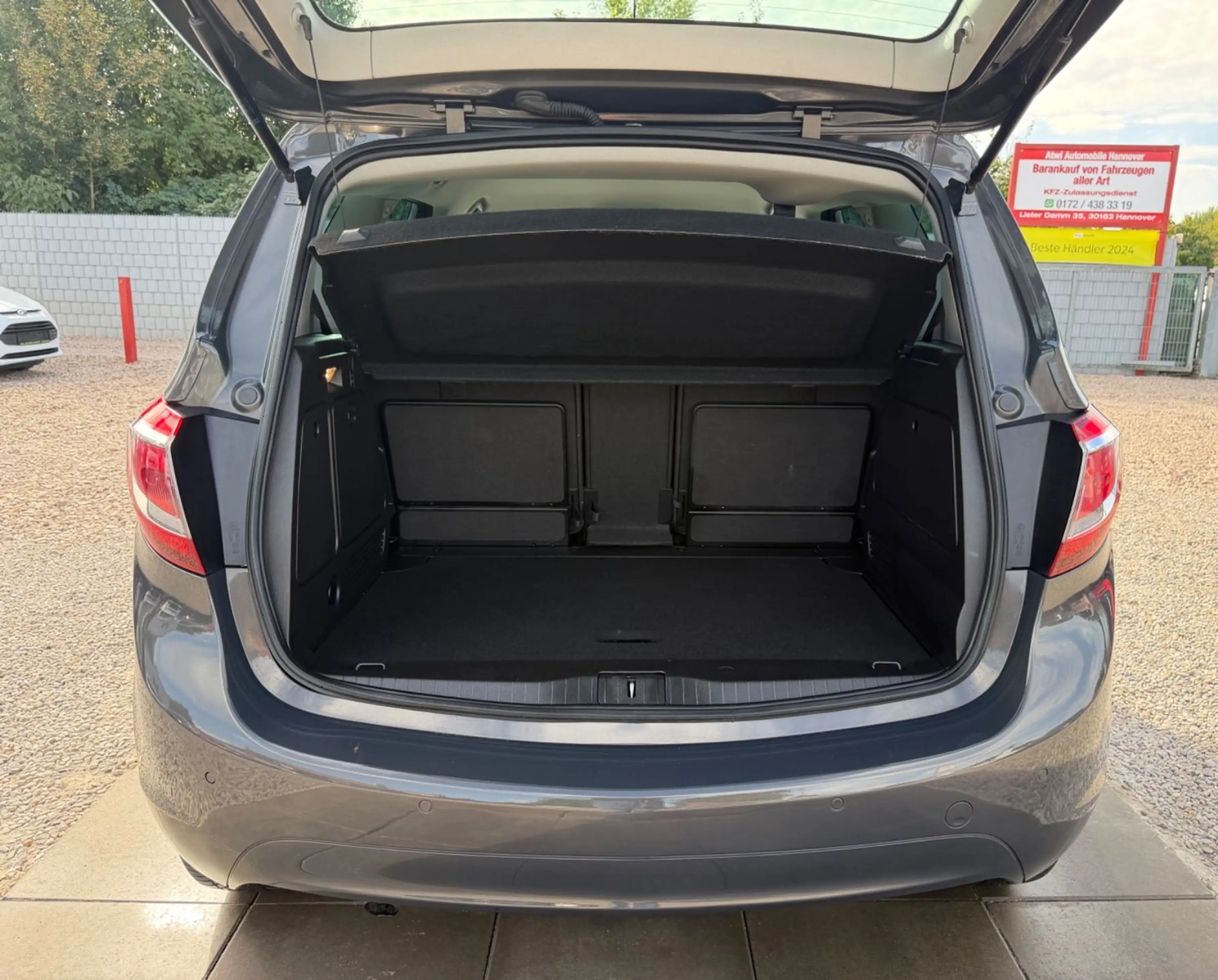 Opel Meriva 1,4 B Innovation HU Neu Inspektion neu — photo 9