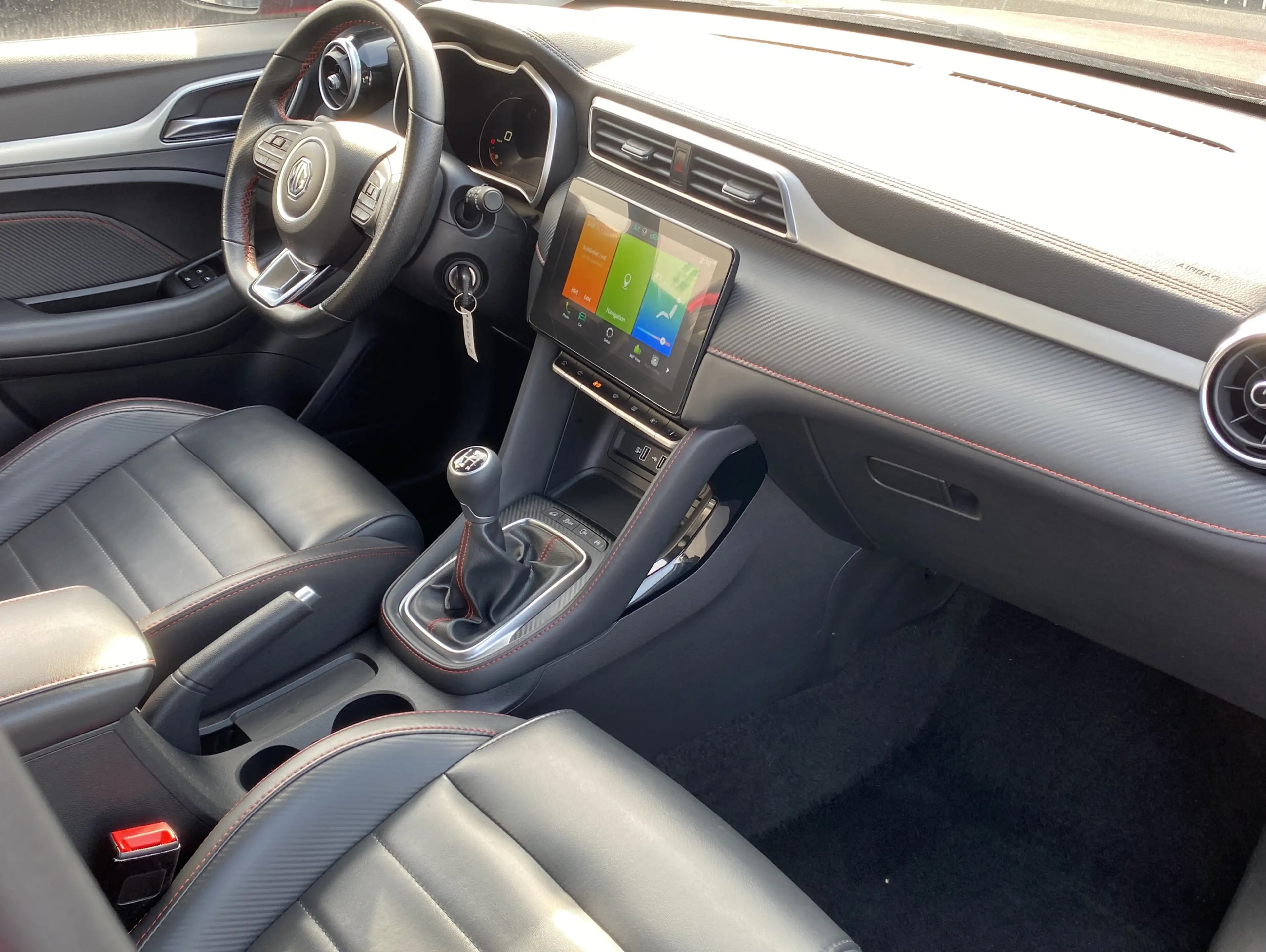 MG ZS 1.5 VTI-tech Luxury — photo 15