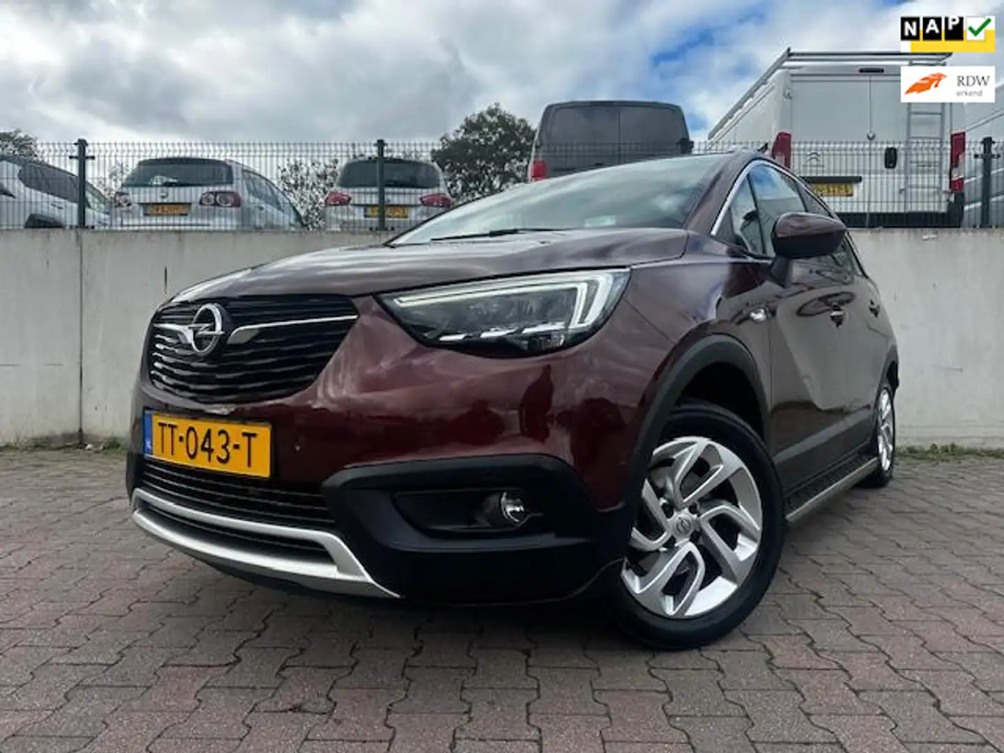 Opel Crossland X 1.2 Turbo Online Edition/AUTOMAAT/CARPLAY/NAVI/CLI Rouge - 1