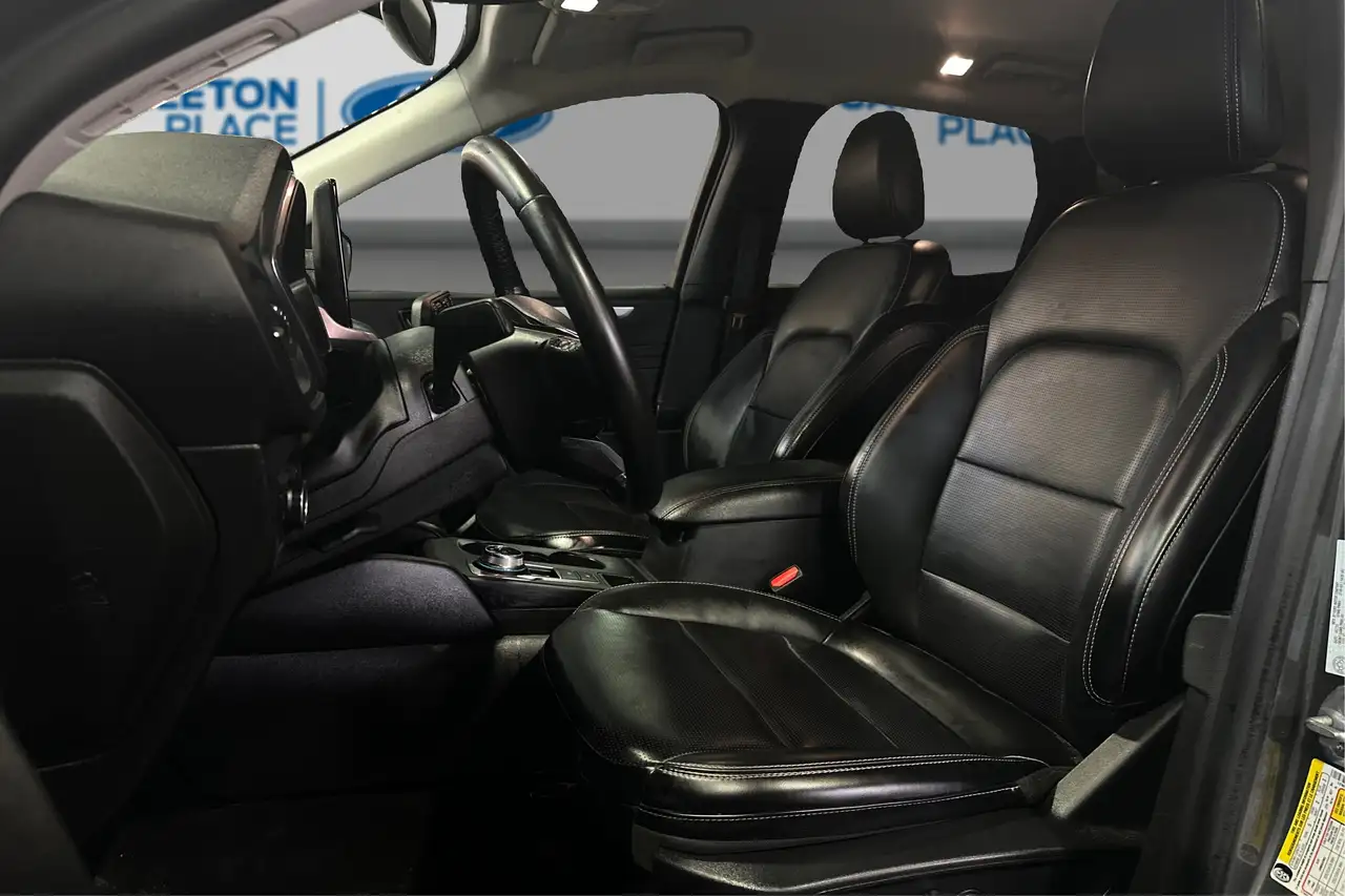 Ford Escape photo Ford Escape