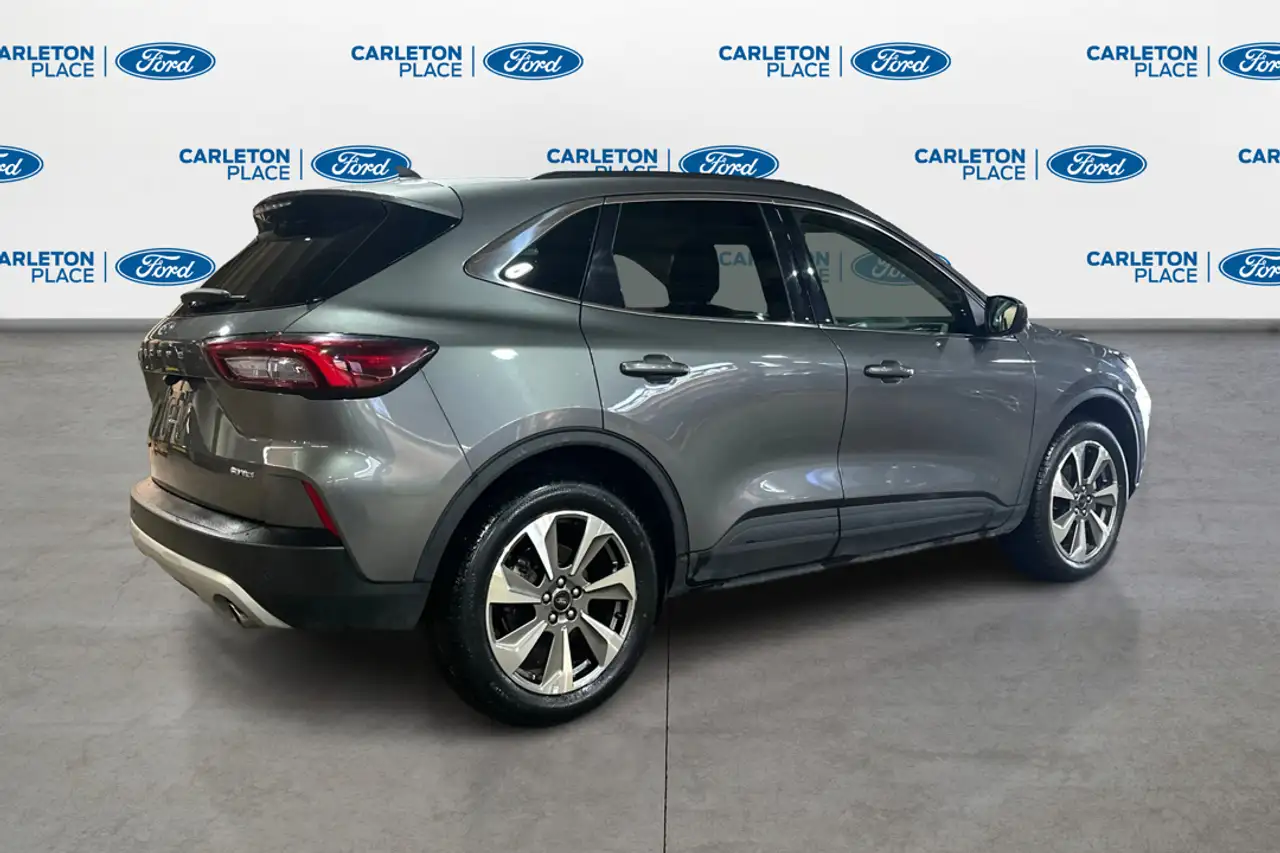 Ford Escape photo Ford Escape