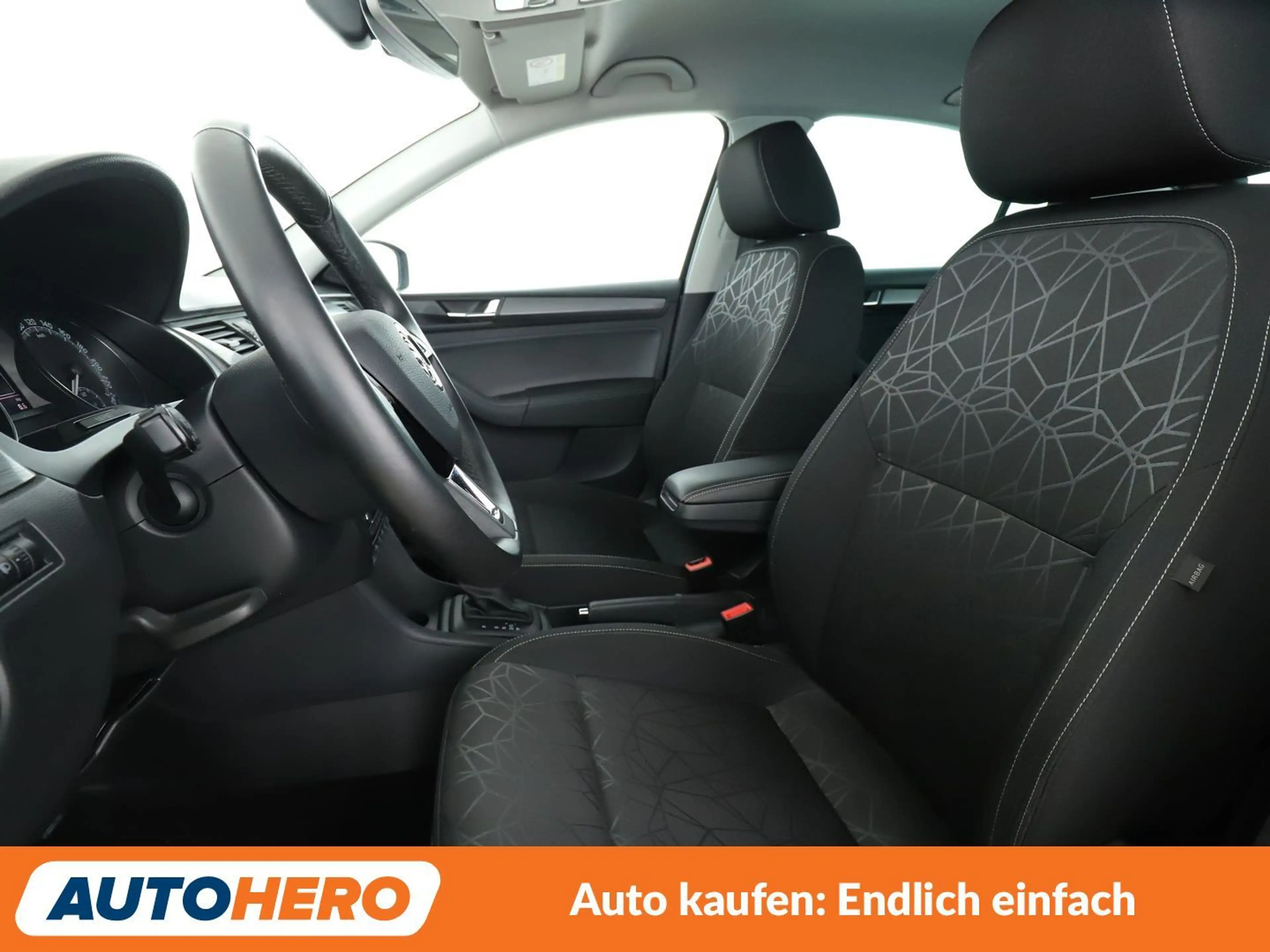 Skoda Rapid/Spaceback 1.0 TSI Clever Aut.*NAVI*TEMPO*PDC*SHZ*ALU*KLIMA* — photo 10