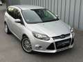 Ford Focus Turnier 1,6 TDCi Titanium*NAVI* Silber - thumbnail 1