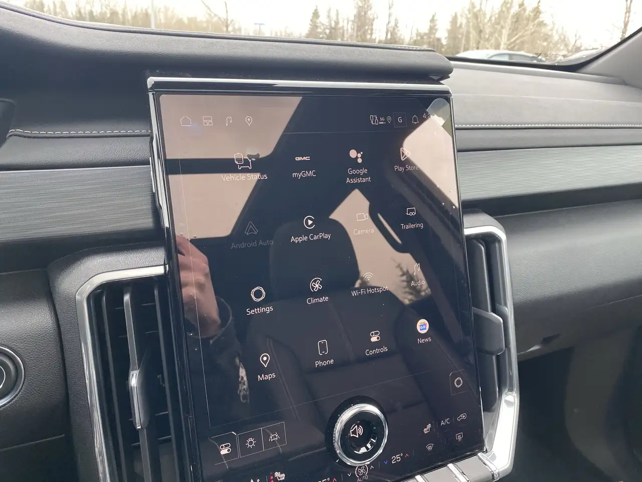 GMC Acadia снимка GMC Acadia