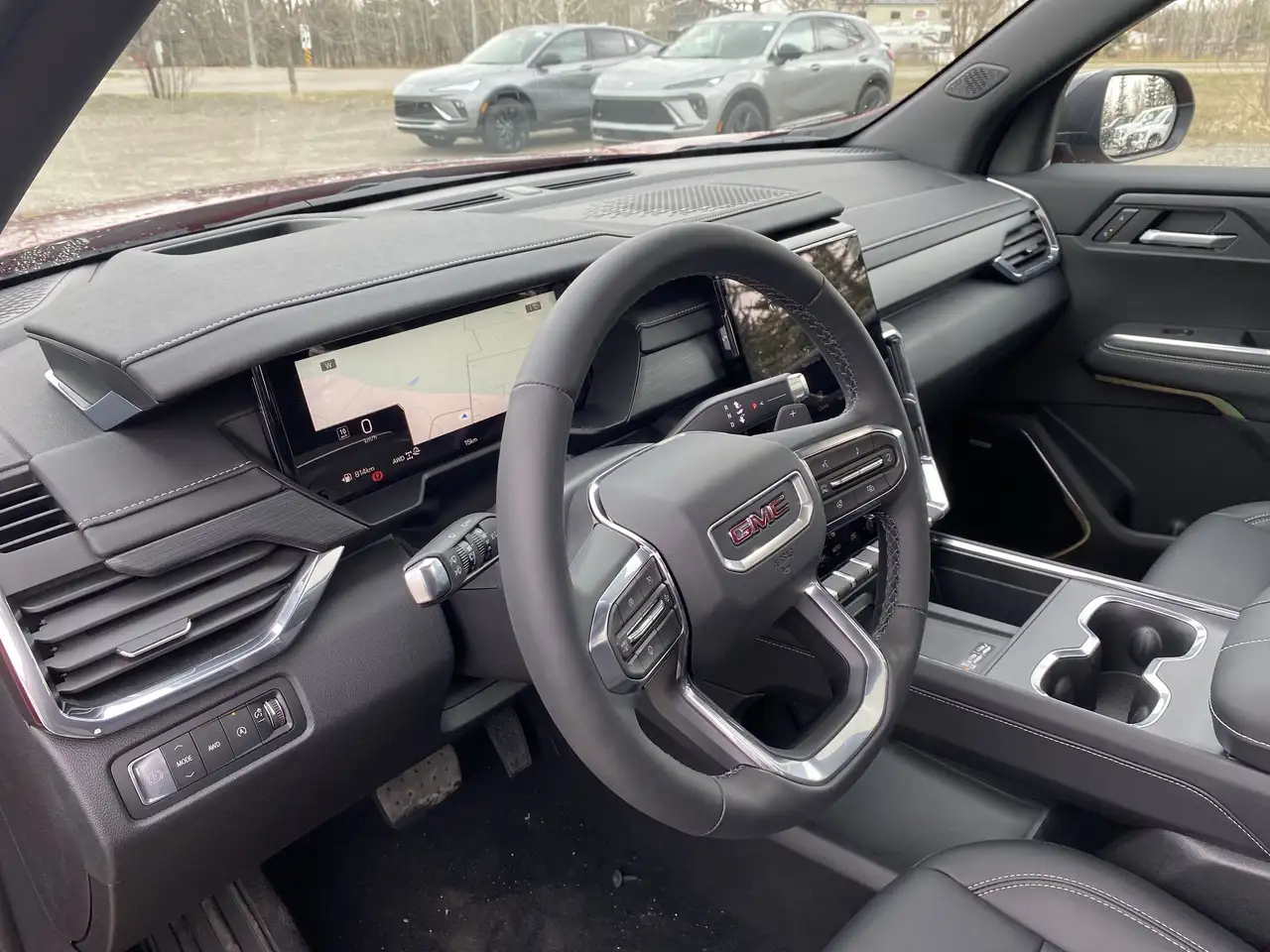 GMC Acadia снимка GMC Acadia