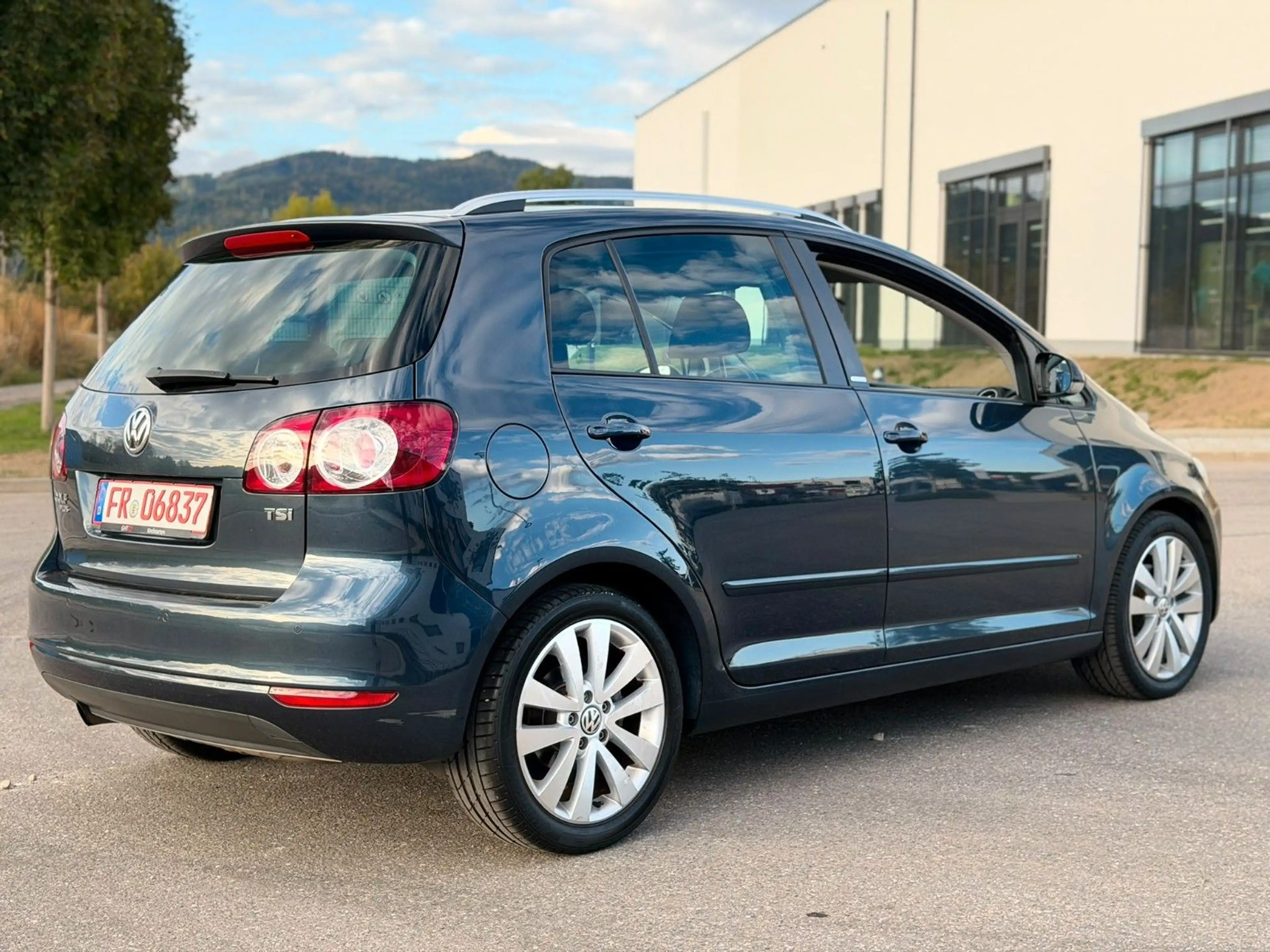 Volkswagen Golf Plus VI Style 1.2TSI PDC SHZ Schiebedach — photo 4