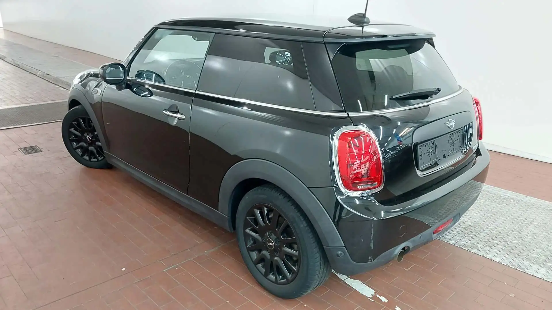 MINI One MINI One Aut. One Schwarz - 2