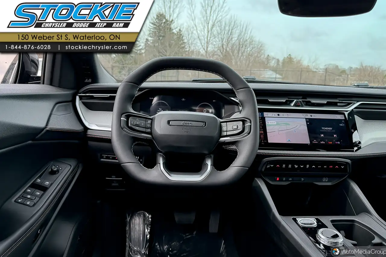 Jeep Cherokee снимка Jeep Cherokee