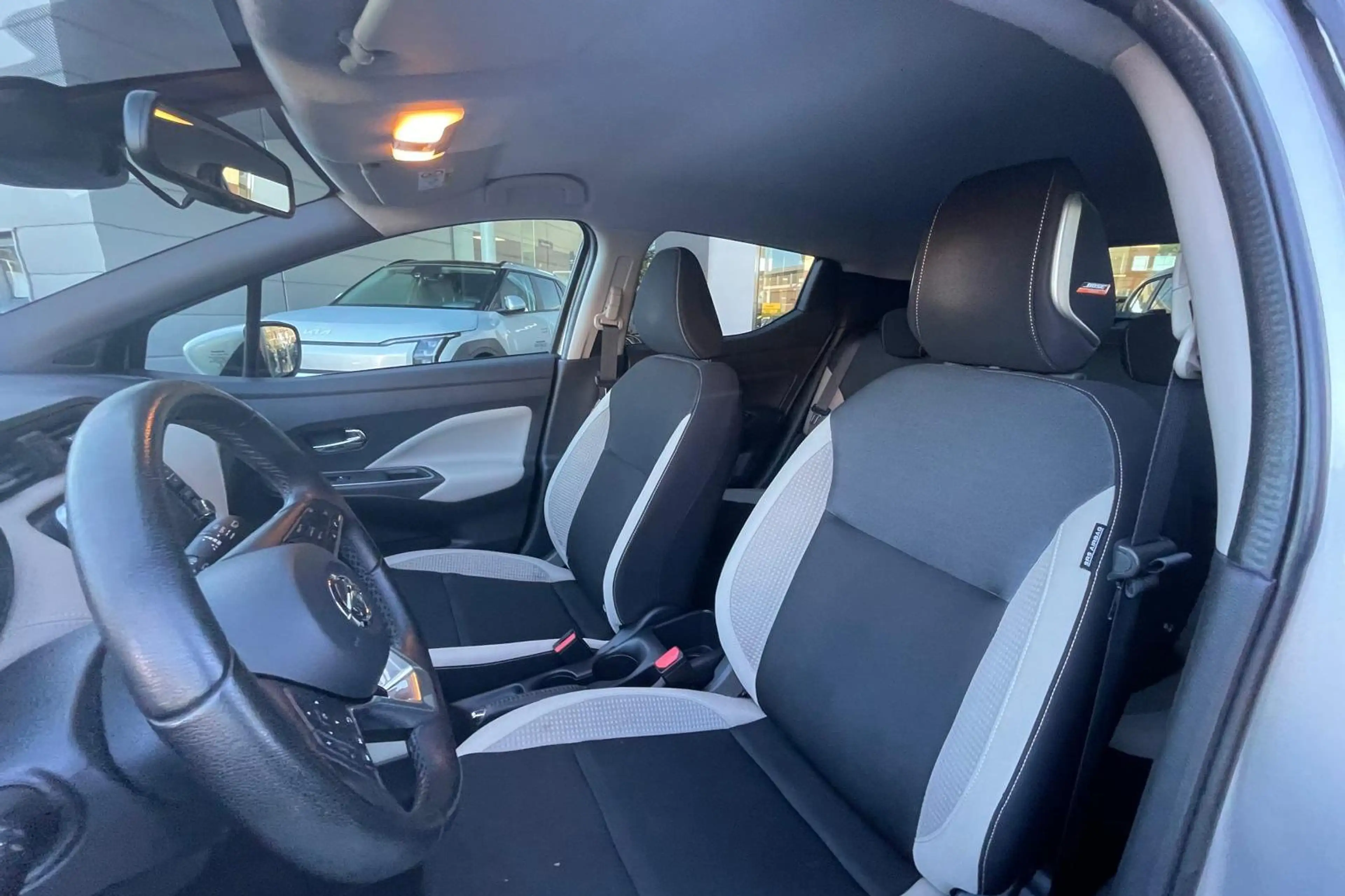 Nissan Micra 1.0 IG-T Tekna — photo 10