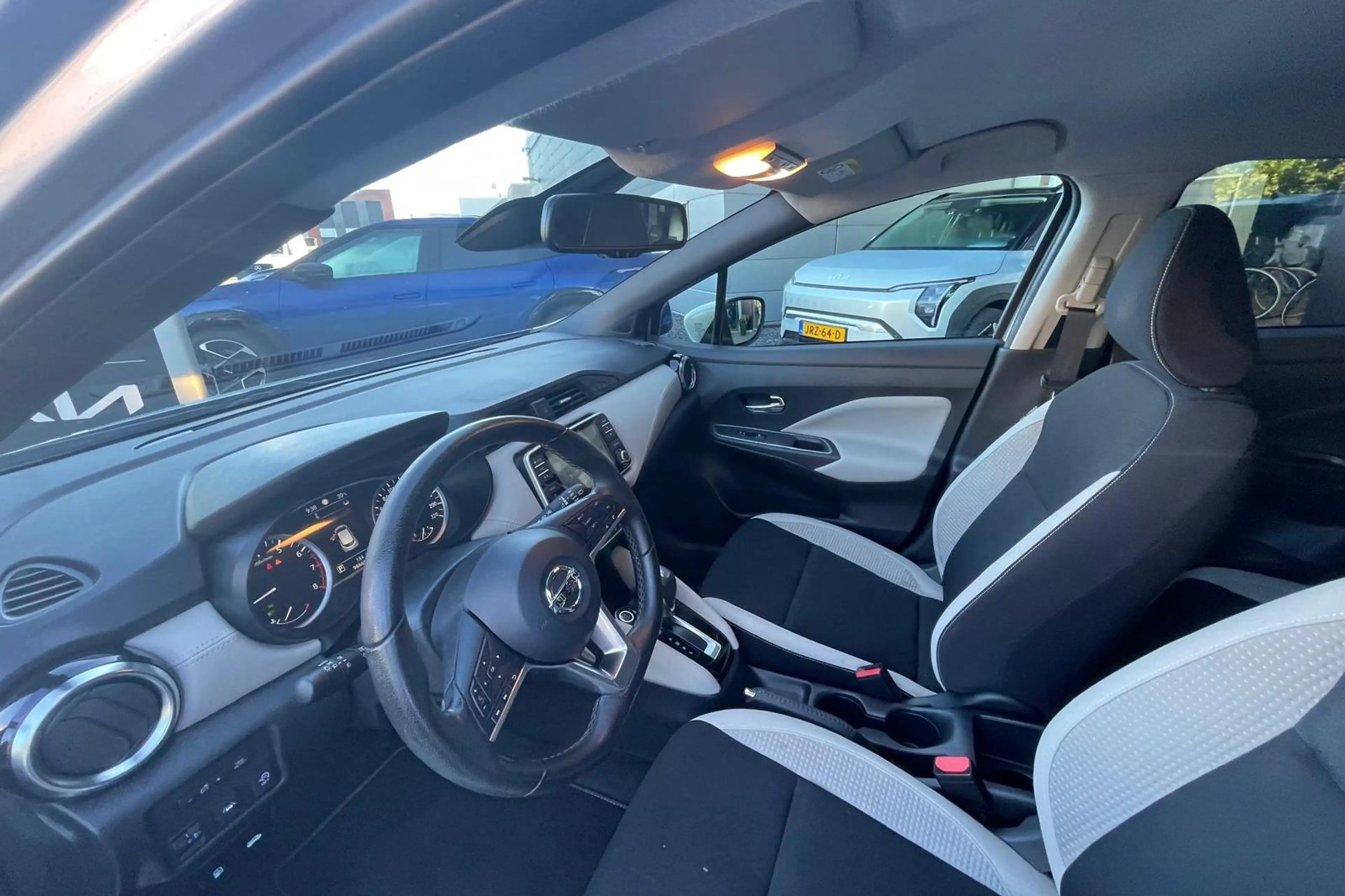 Nissan Micra 1.0 IG-T Tekna — photo 9