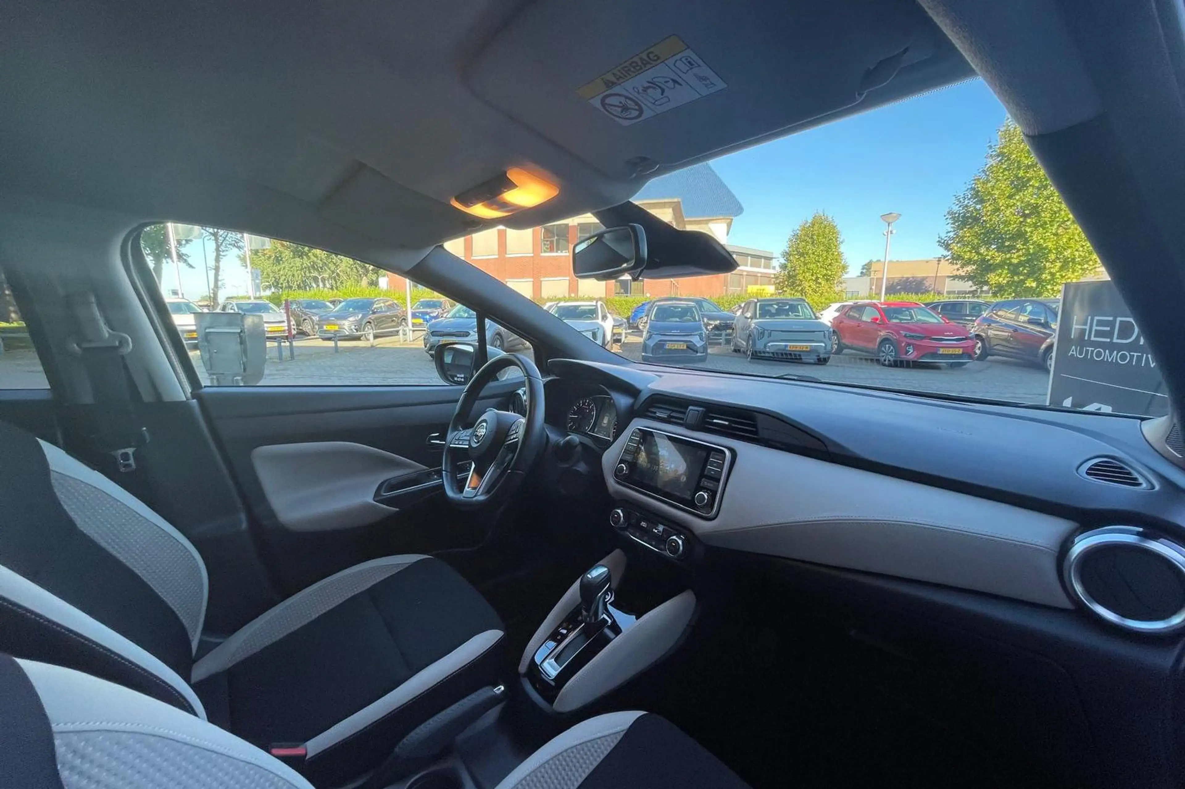 Nissan Micra 1.0 IG-T Tekna — photo 14