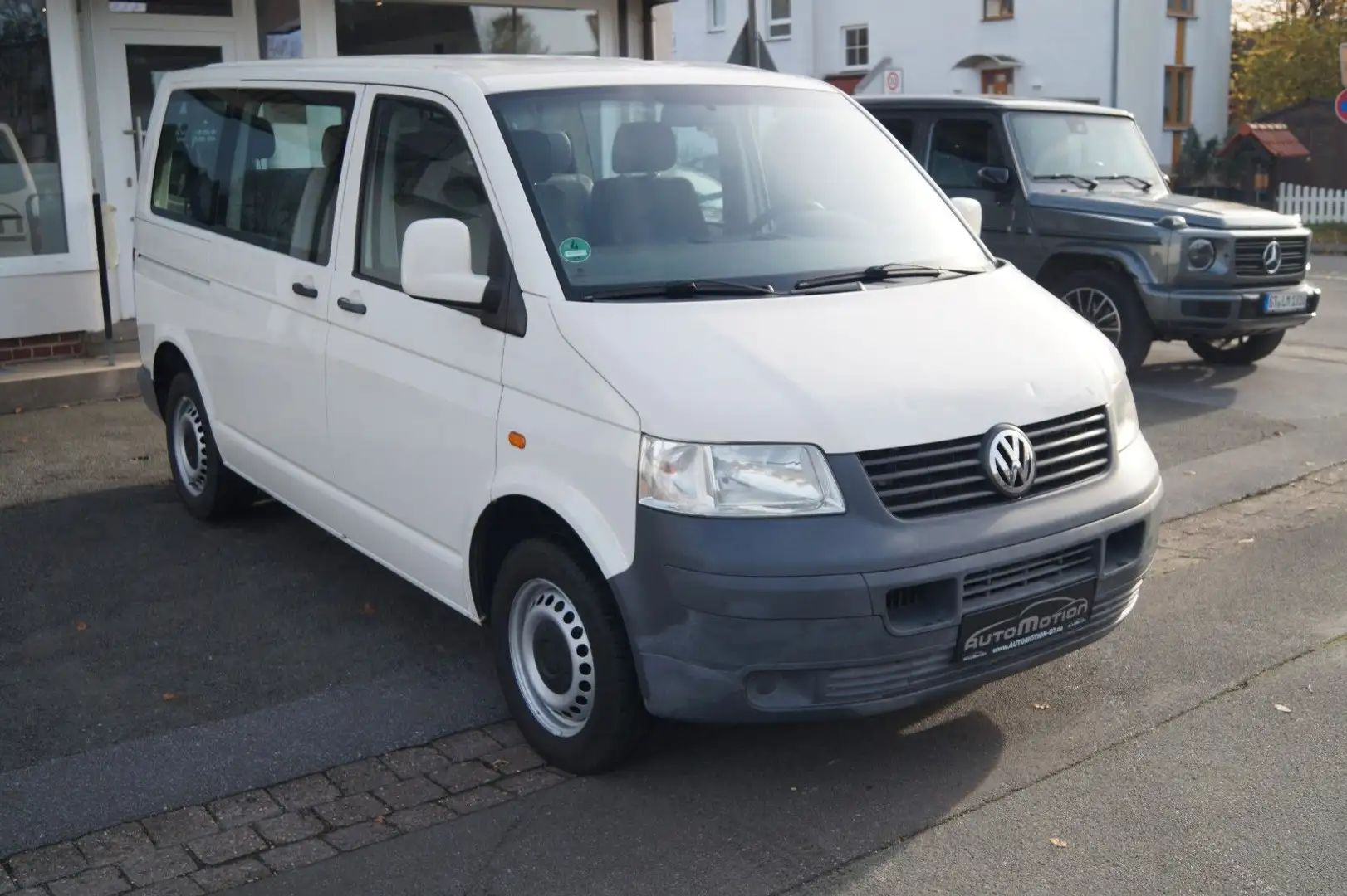 Volkswagen T5 Kombi *9-Sitzer*Klima*1.Hand*Zahnriemen neu* Grau - 2