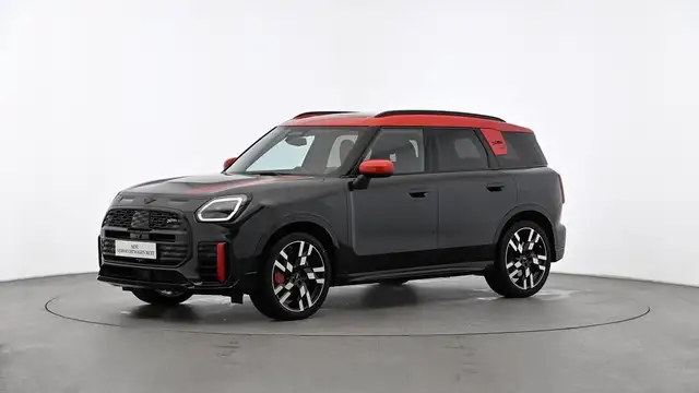 MINI JCW Countryman All4 John Cooper Works Trim