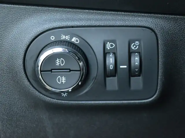 Opel Corsa view 16
