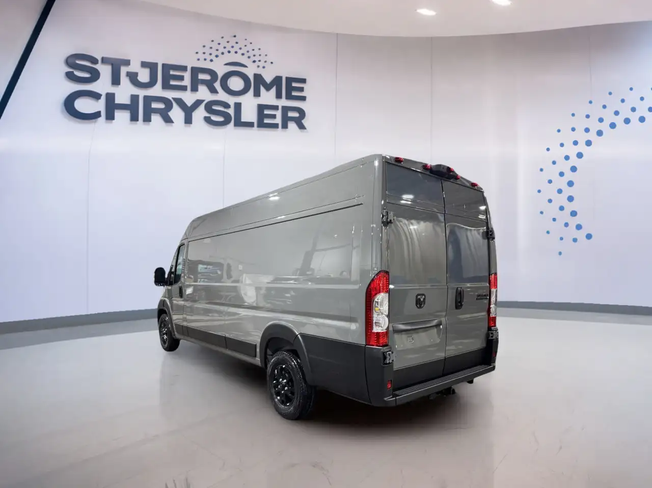 RAM ProMaster 3500 снимка RAM ProMaster 3500
