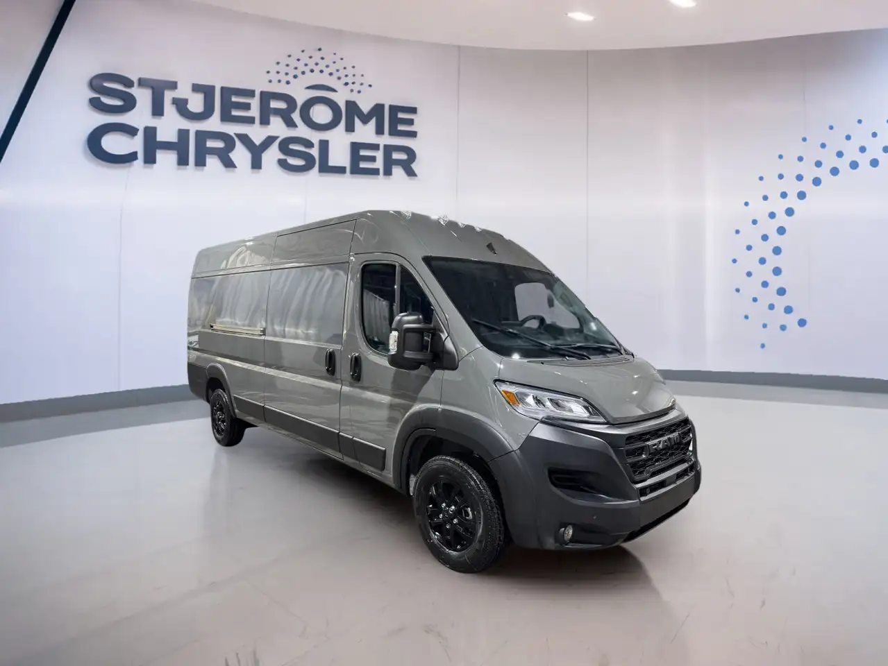 RAM ProMaster 3500 снимка RAM ProMaster 3500