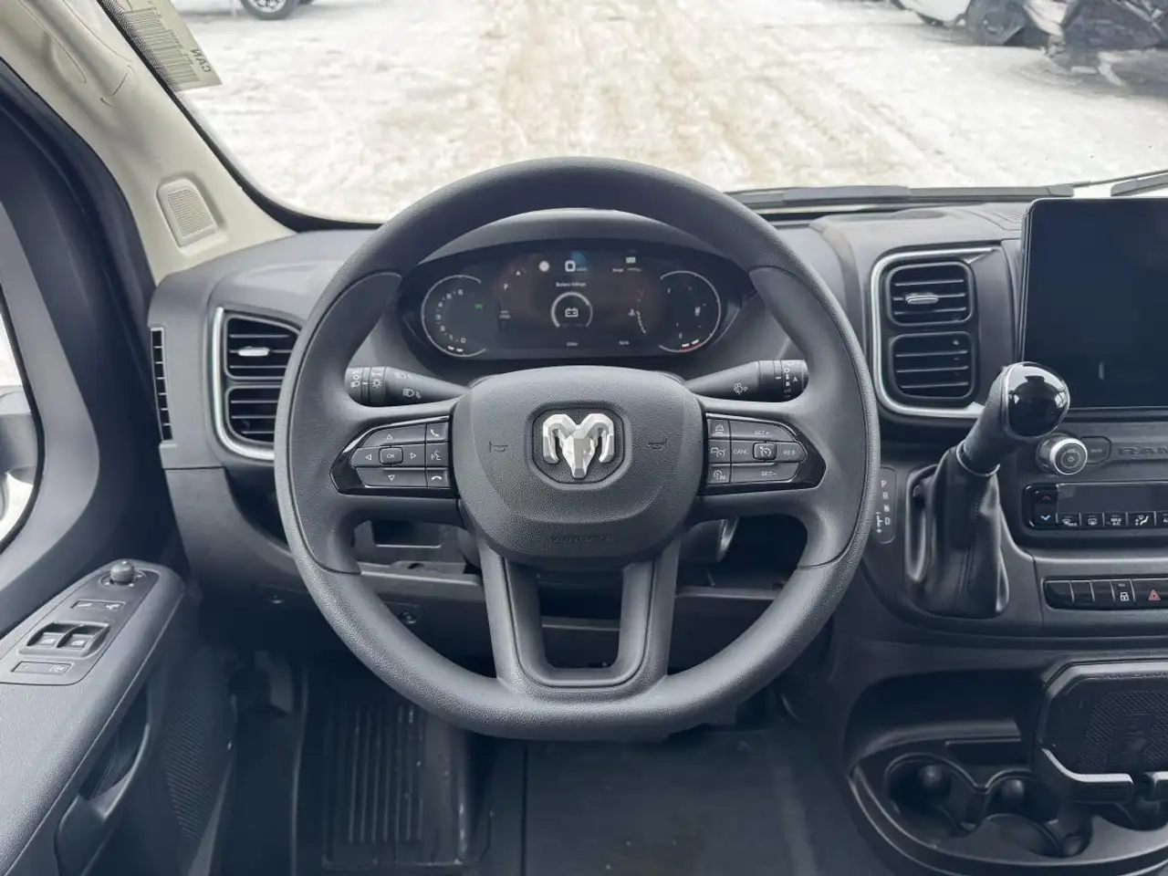 RAM ProMaster 3500 снимка RAM ProMaster 3500