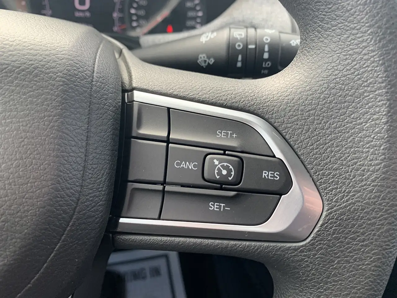 Jeep Compass photo Jeep Compass