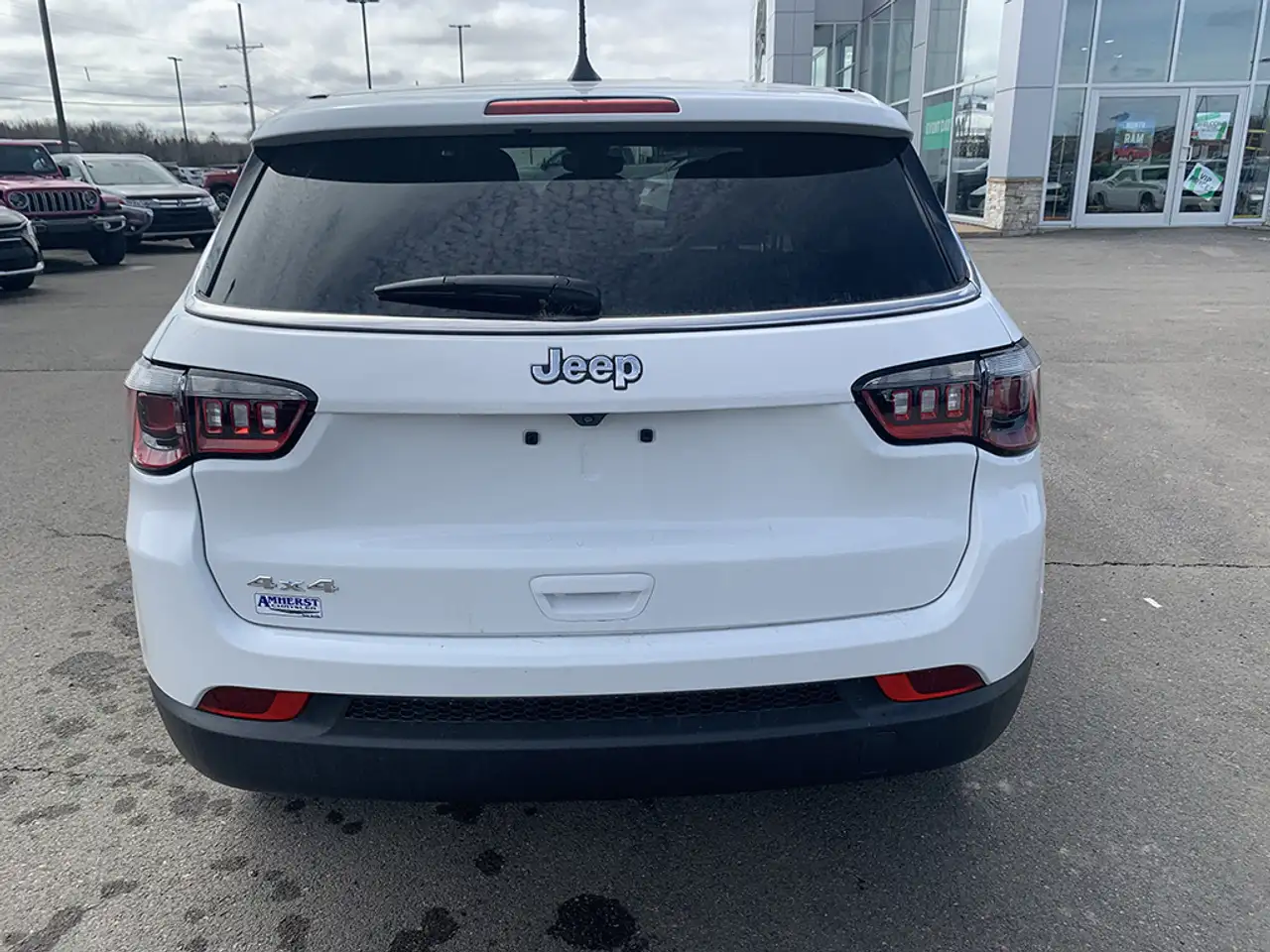 Jeep Compass photo Jeep Compass