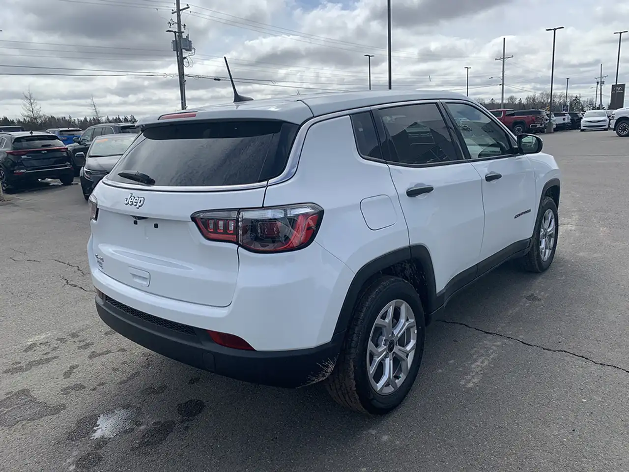 Jeep Compass photo Jeep Compass