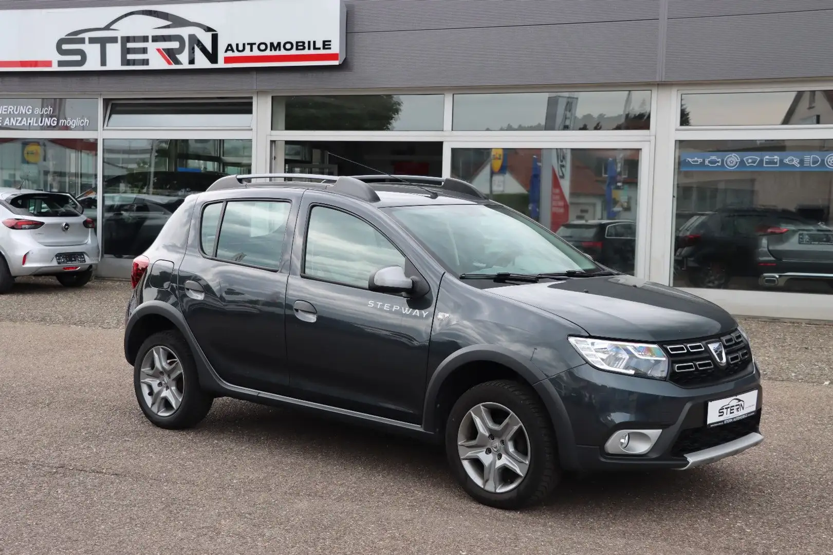 Dacia Sandero II Stepway Essential l 1.HAND l Grau - 1