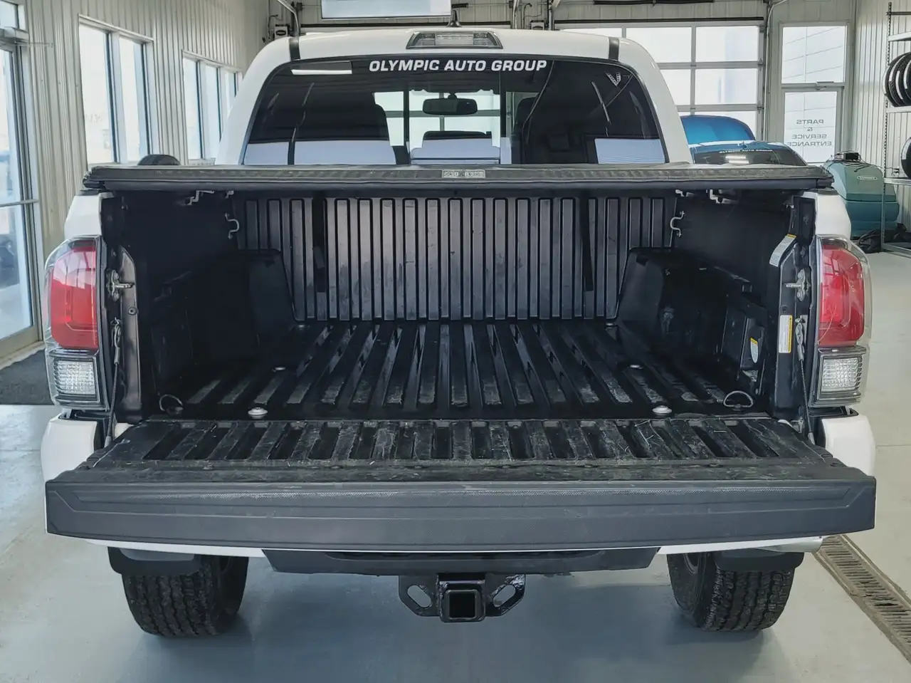 Toyota Tacoma снимка Toyota Tacoma