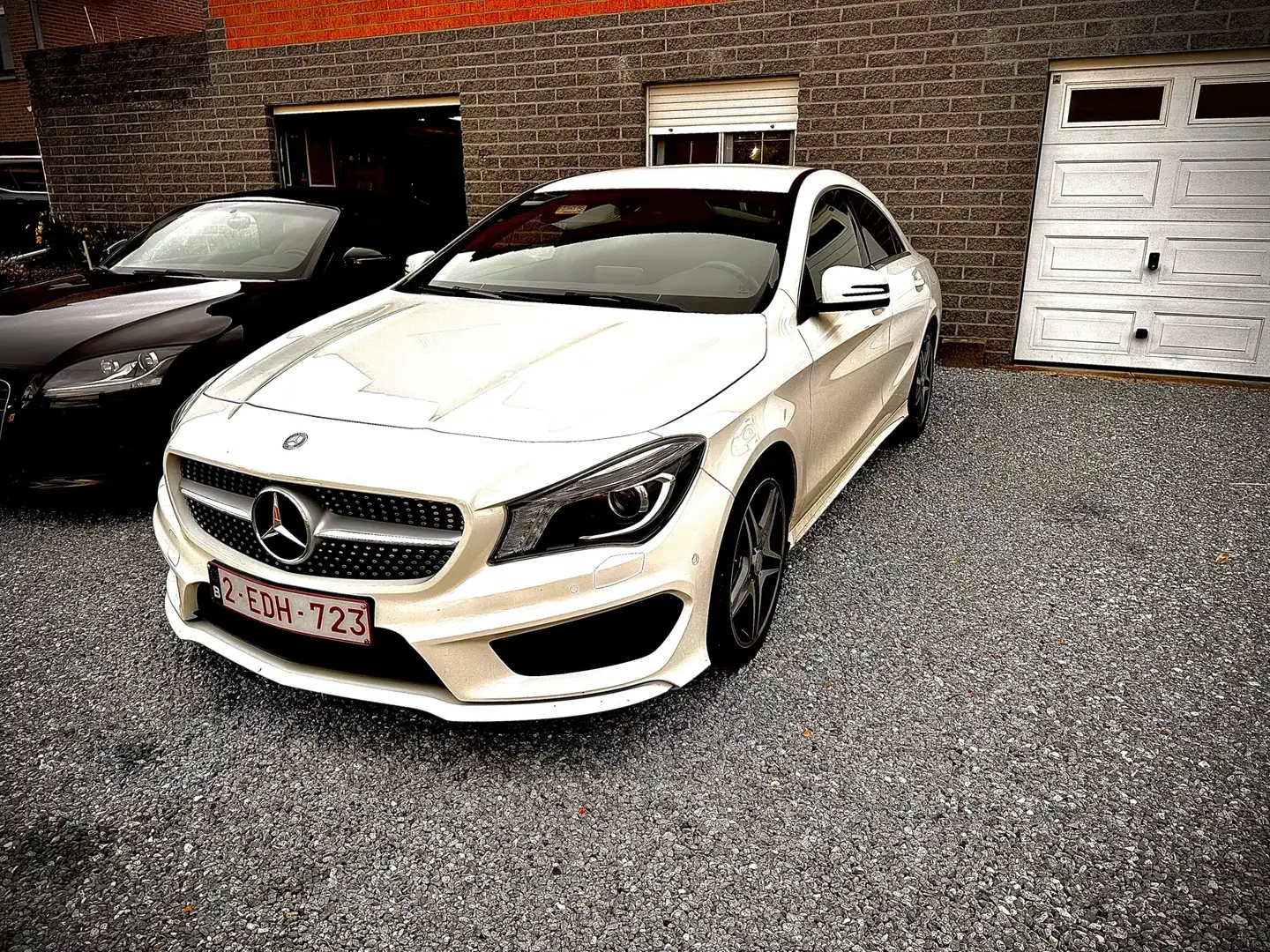 Mercedes-Benz CLA 180 BE Edition Wit - 1