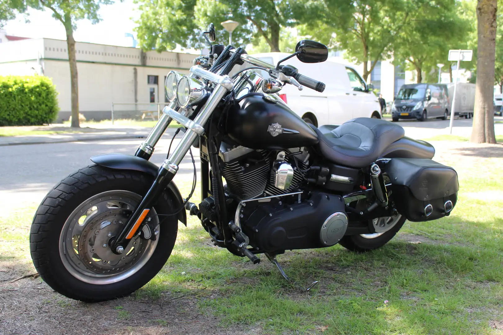 Harley-Davidson Dyna Fat Bob FXdf Fat-Bob Чорний - 2