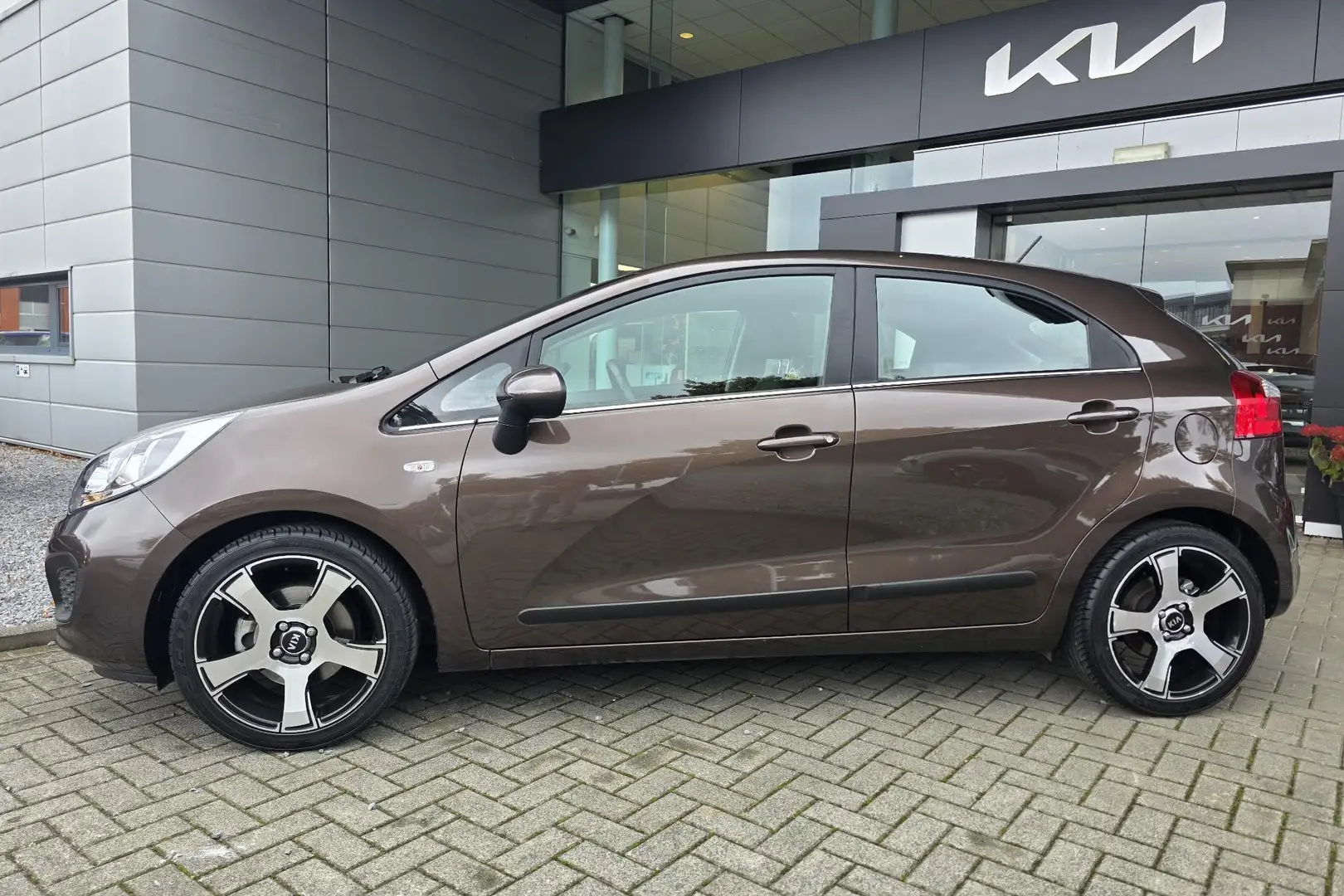 Kia Rio 1.4 CVVT Comfort Pack PDC | Automaat | Airco | LM Brun - 2