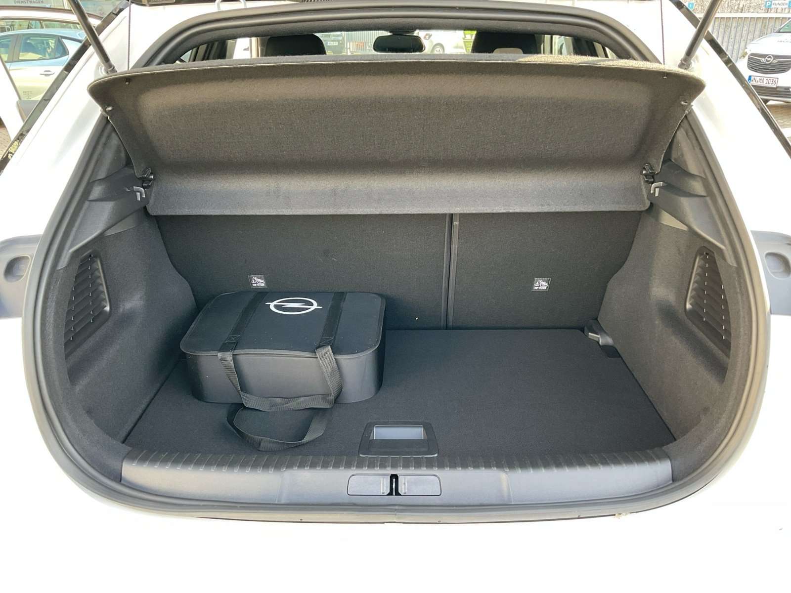 Opel Mokka E