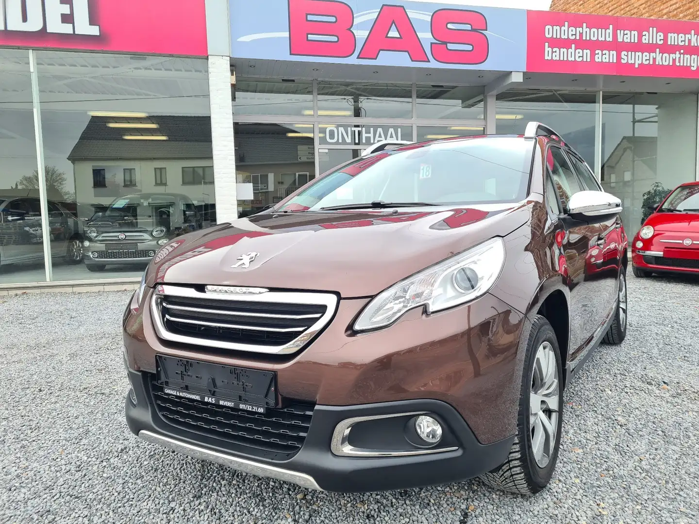 Peugeot 2008 1.6i☆1jOMNIUMGARANTIE☆AUTOMAAT☆NAVI☆CRUISE☆PARKS Brun - 2