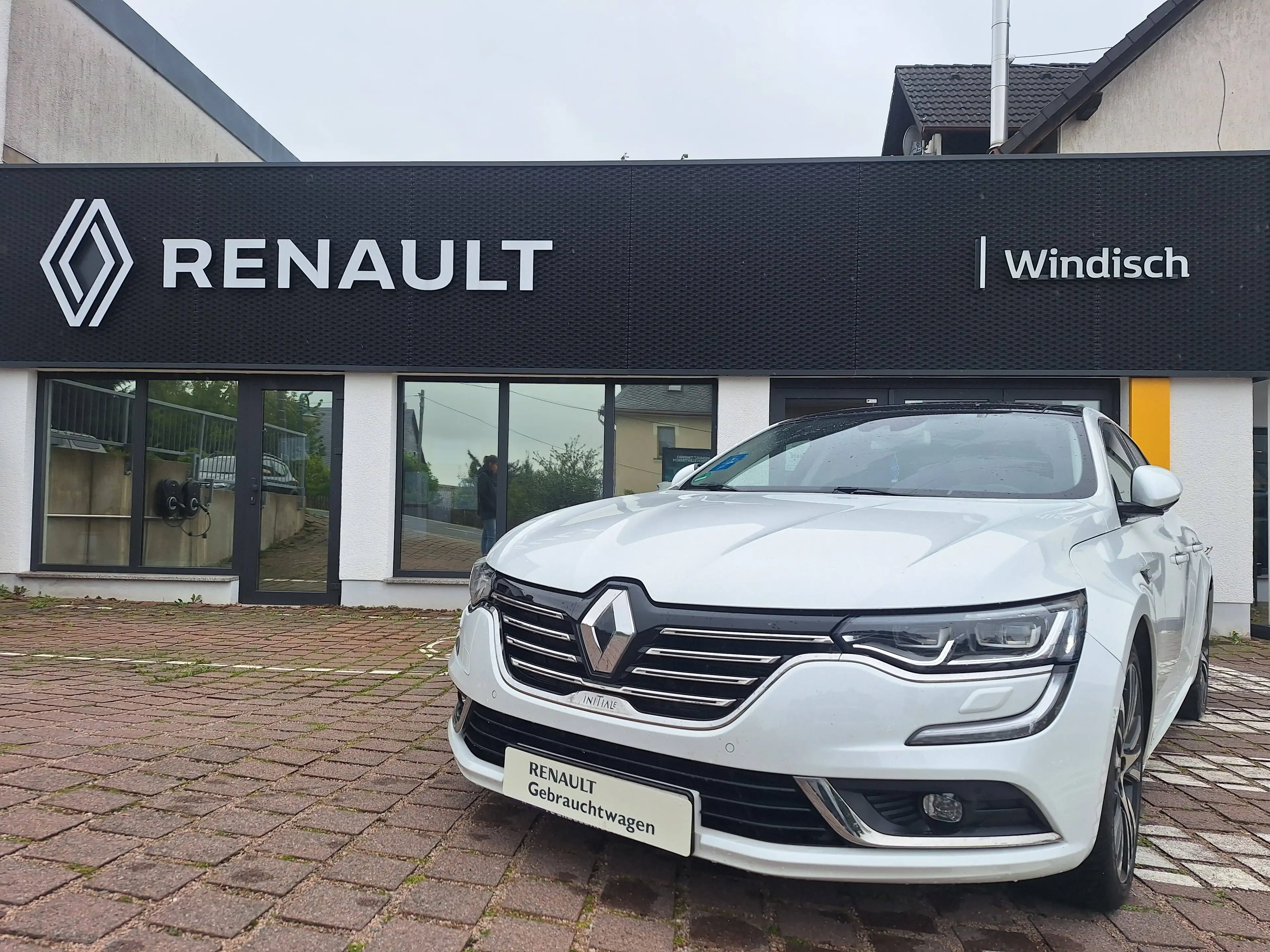 Renault Talisman Initiale Paris